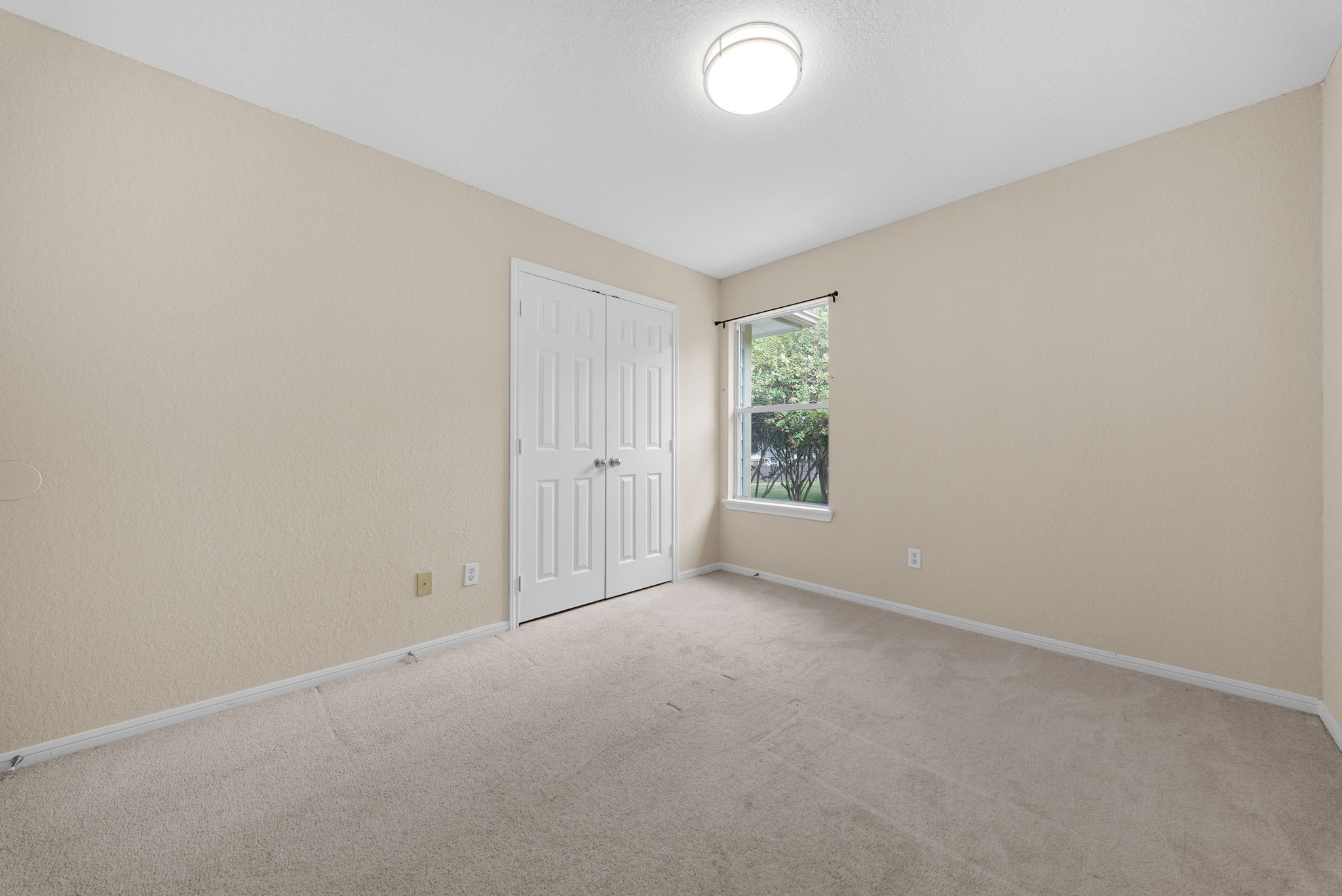 21610 Spring Vine Lane Property Photo 21