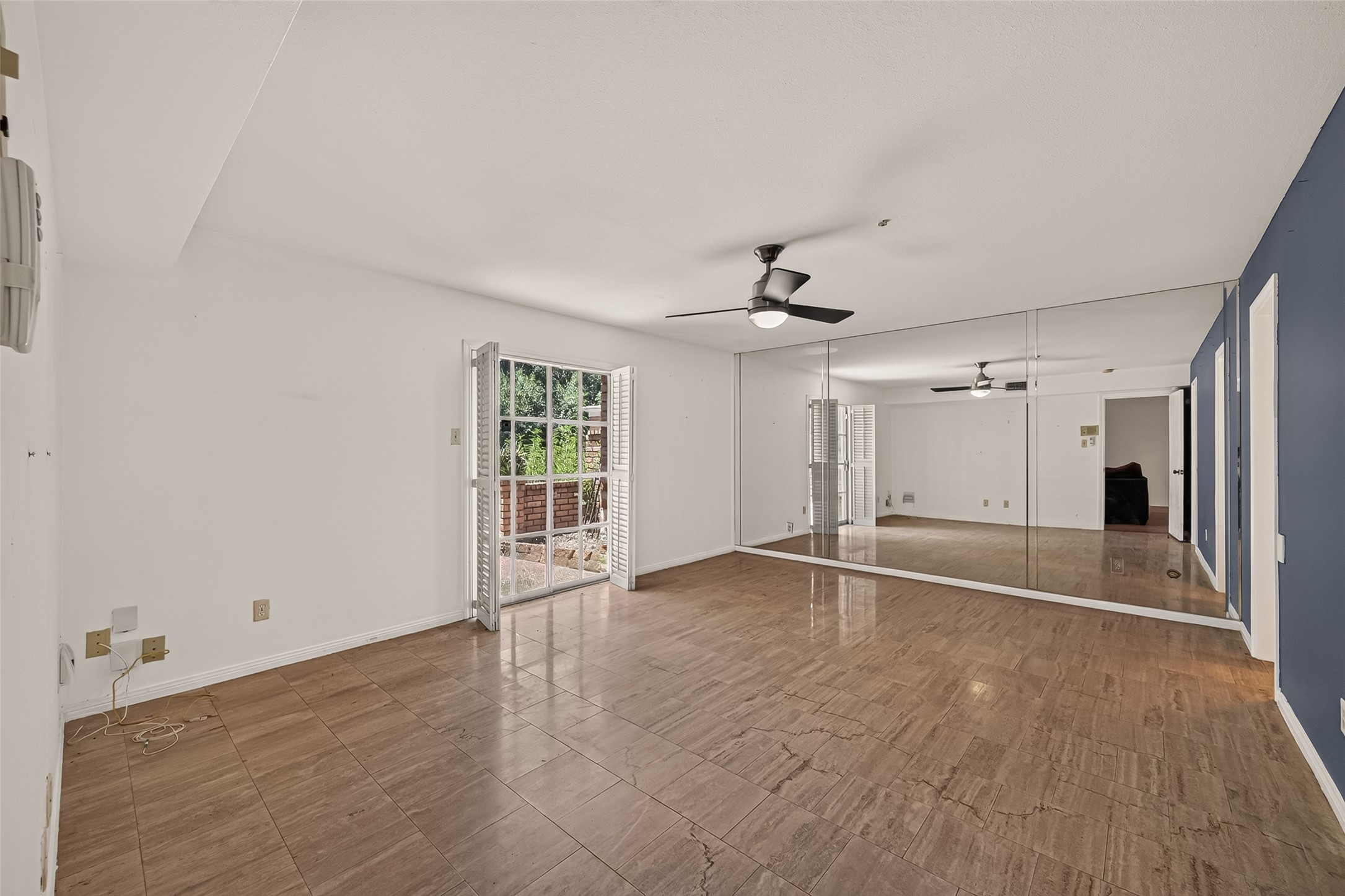 2718 Kissing Camel Court Property Photo 38