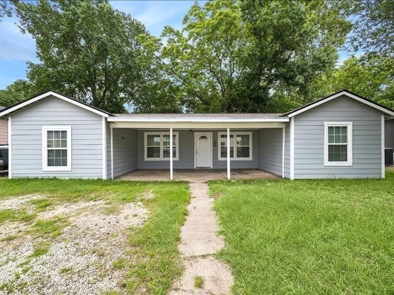 820 Texas Street Property Photo 1