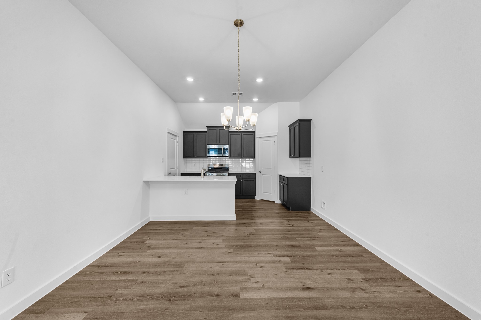 106 County Road 51030 Property Photo 5