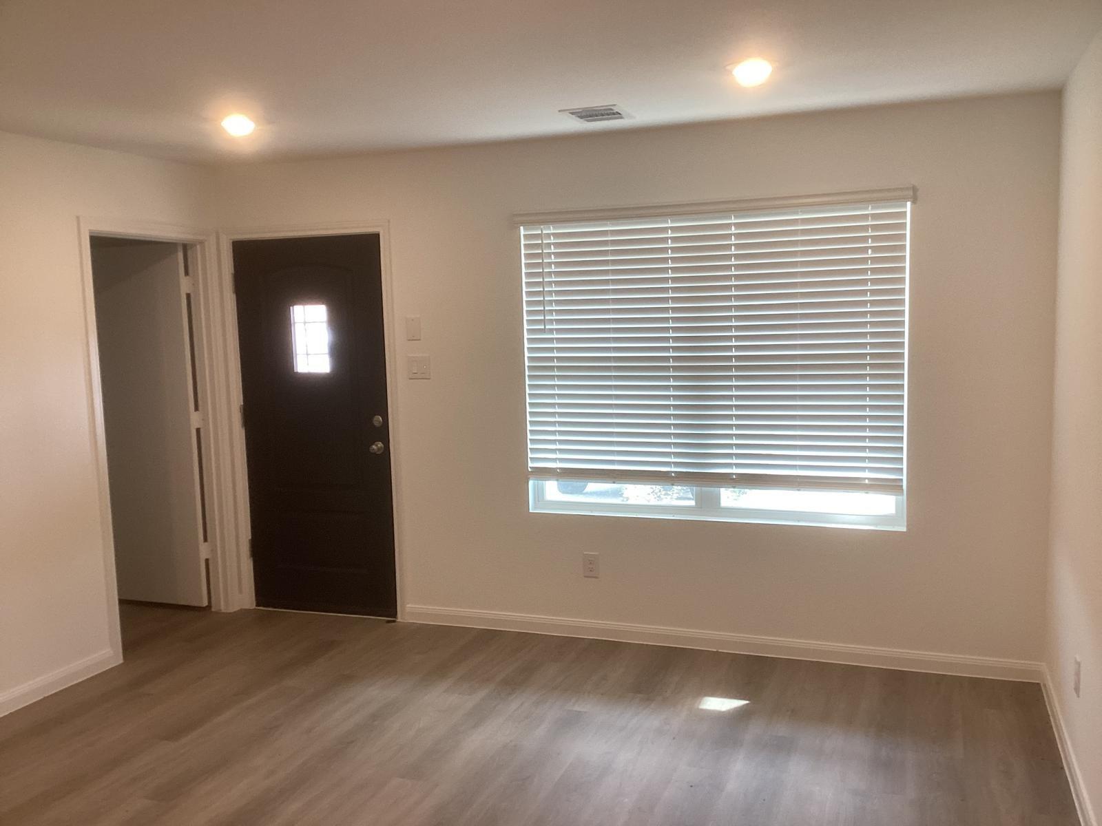 13150 Turret Bend Way Property Photo 6