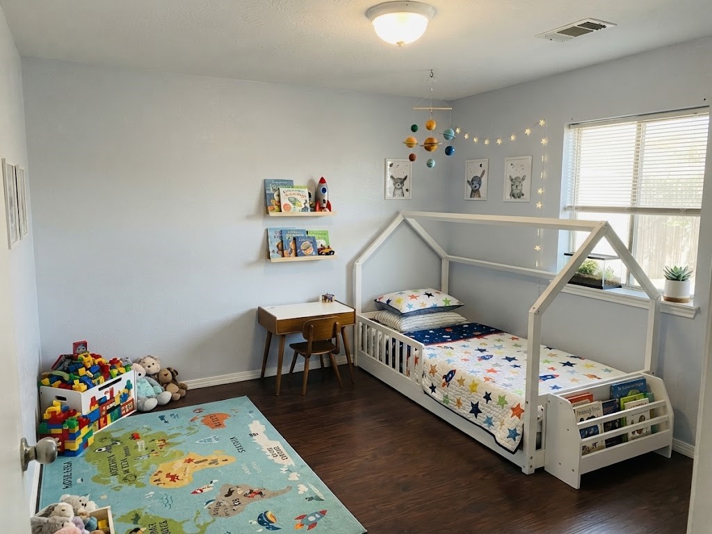 18307 Tupper Bend Lane Property Photo 7