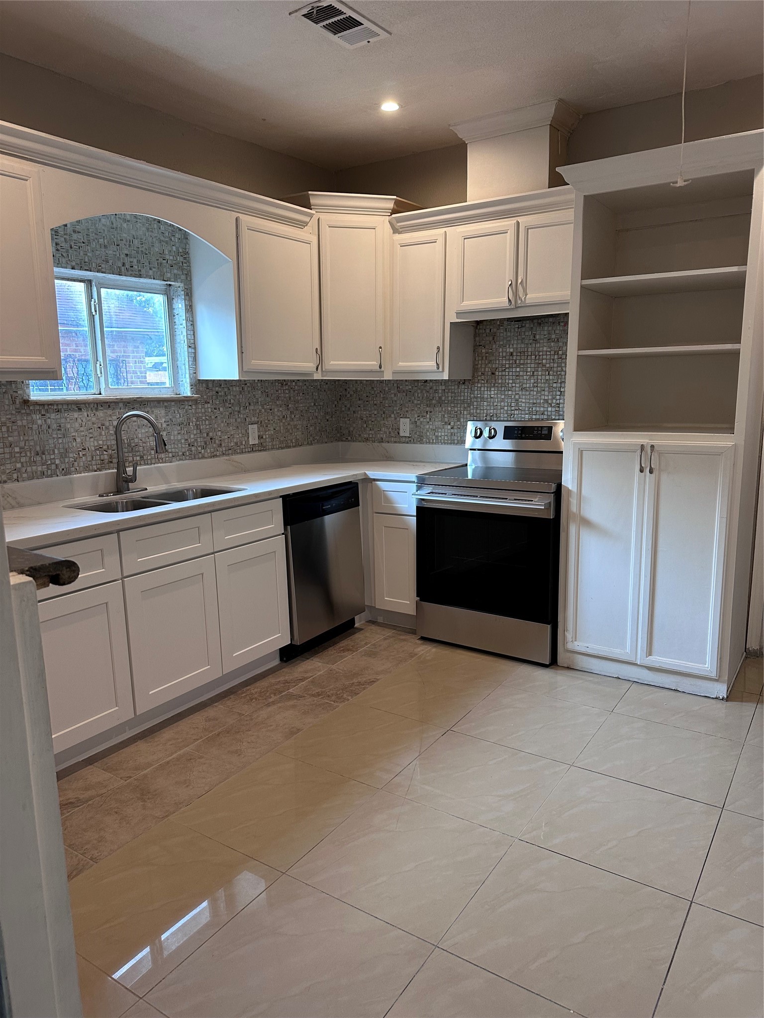 6713 Canal Street 1 Property Photo 4