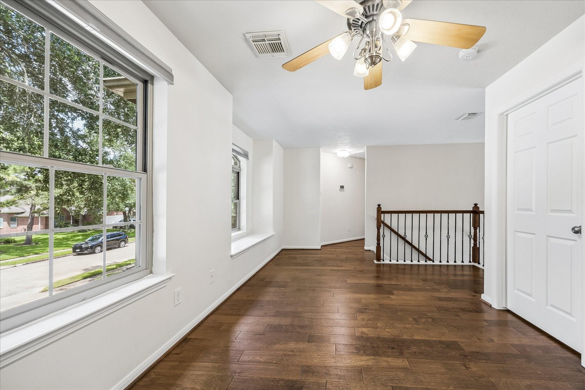 5811 Walkabout Way Property Photo 19