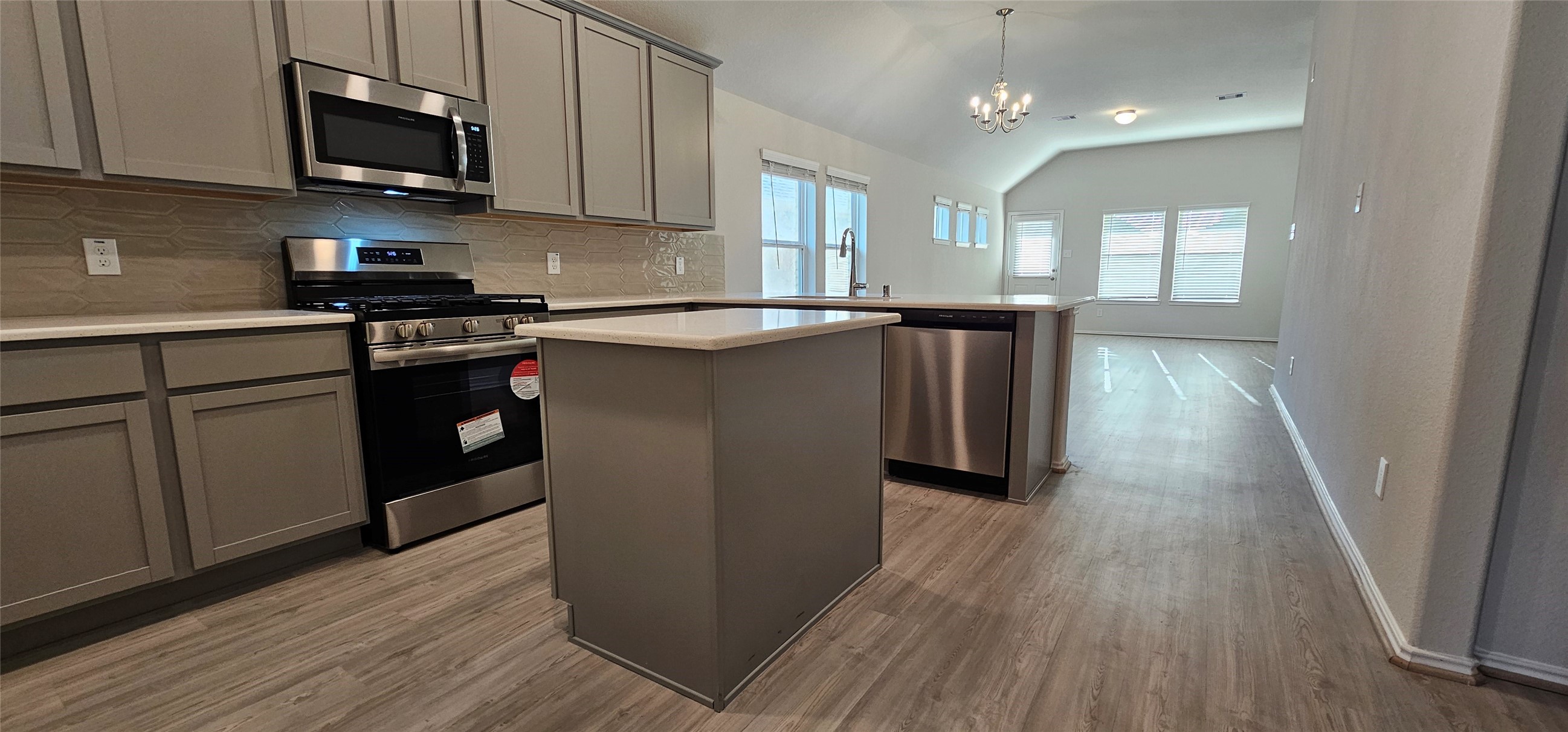 7435 Sunlit Harbor Drive Property Photo 4