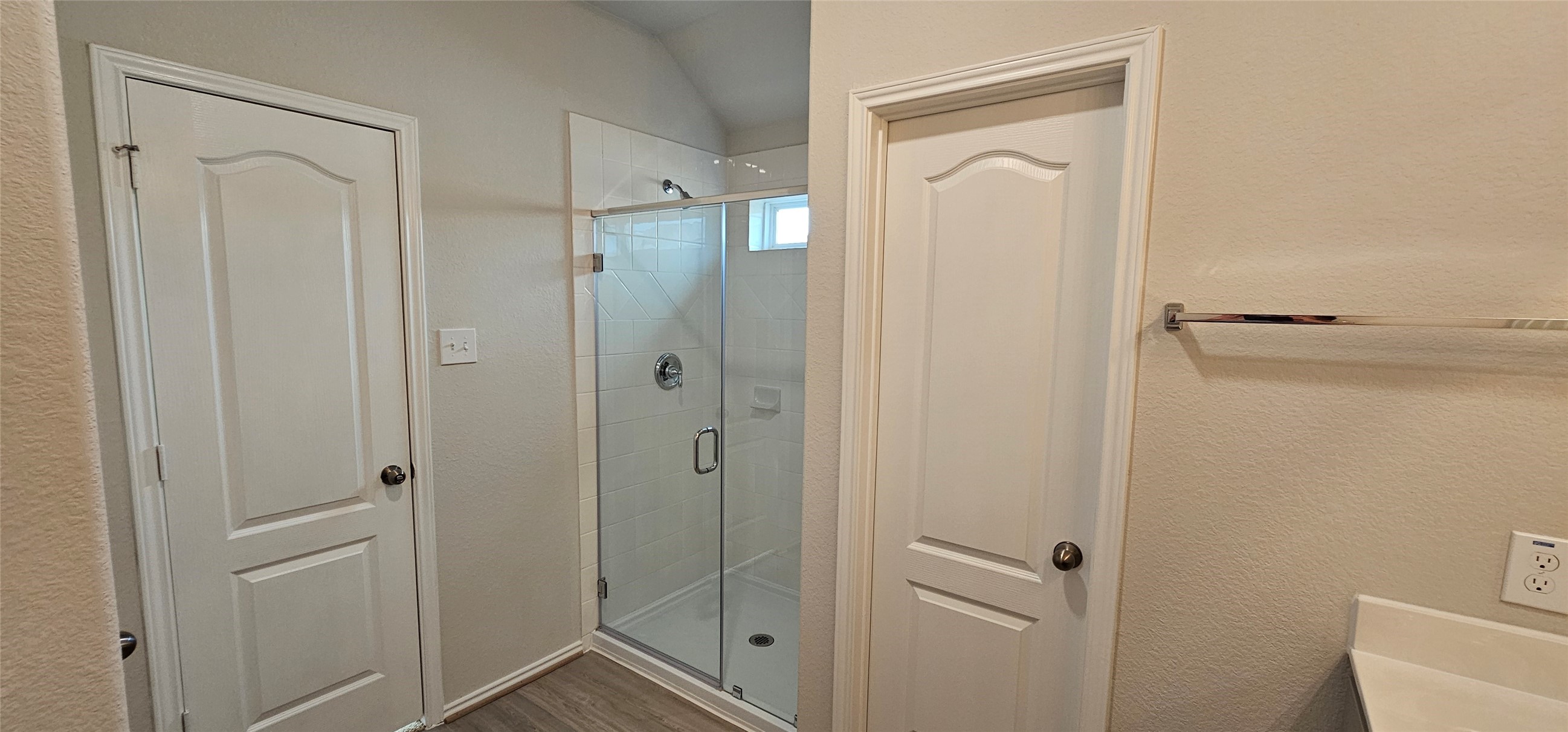 7435 Sunlit Harbor Drive Property Photo 8