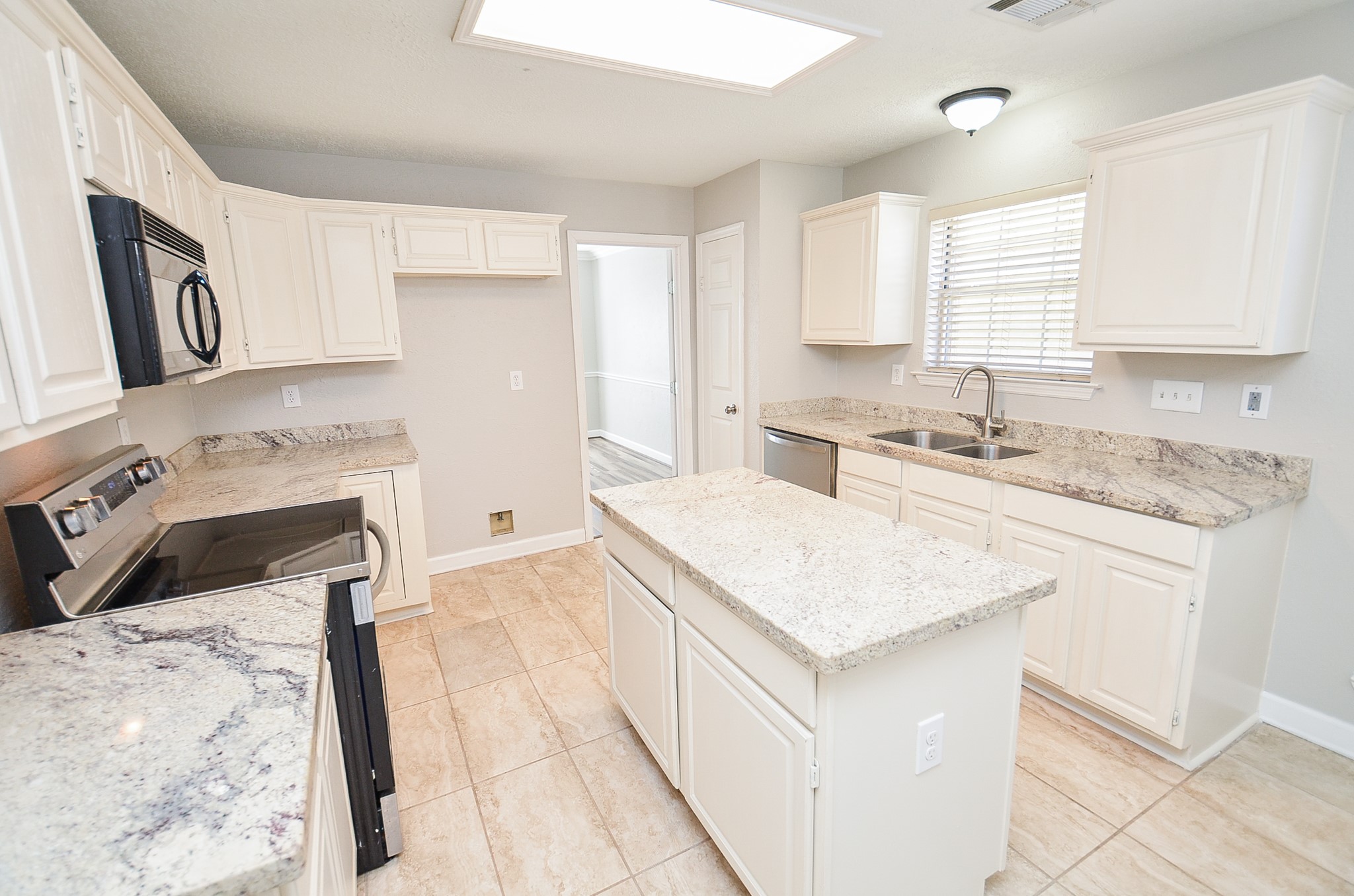6815 High Knoll Drive Property Photo 19