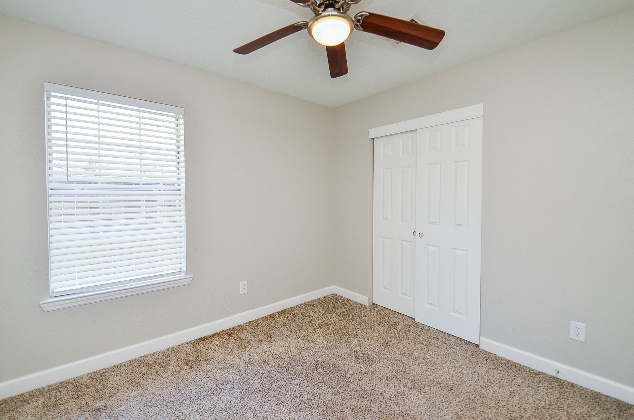 6815 High Knoll Drive Property Photo 33