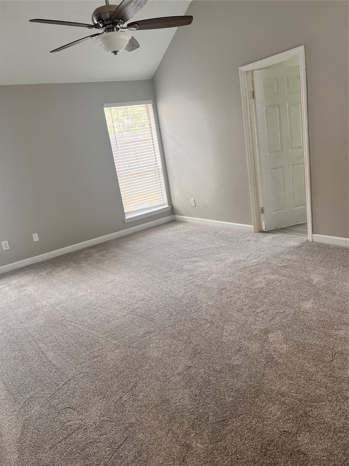 6815 High Knoll Drive Property Photo 39