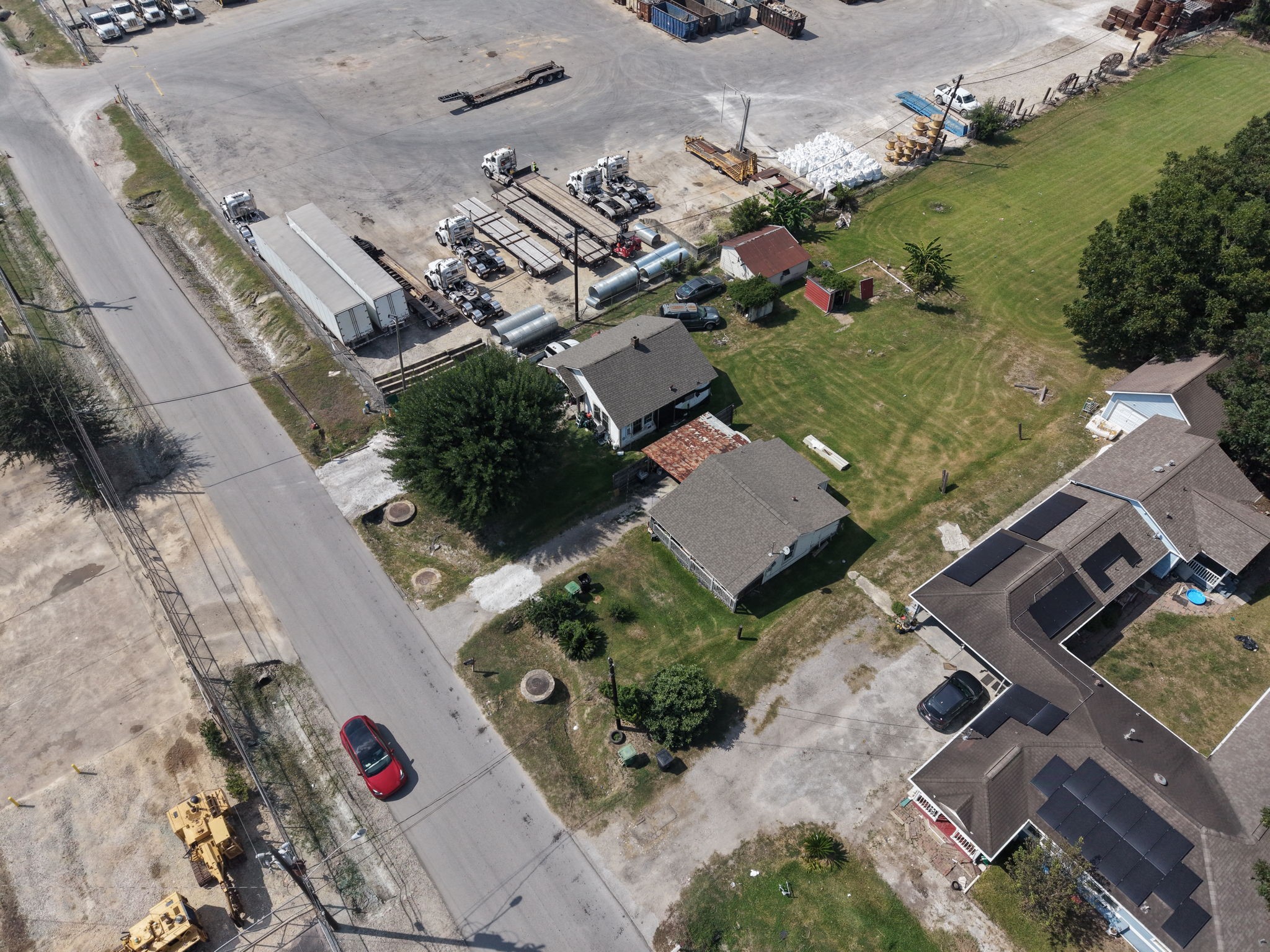 1625 Margaret Street Property Photo 3