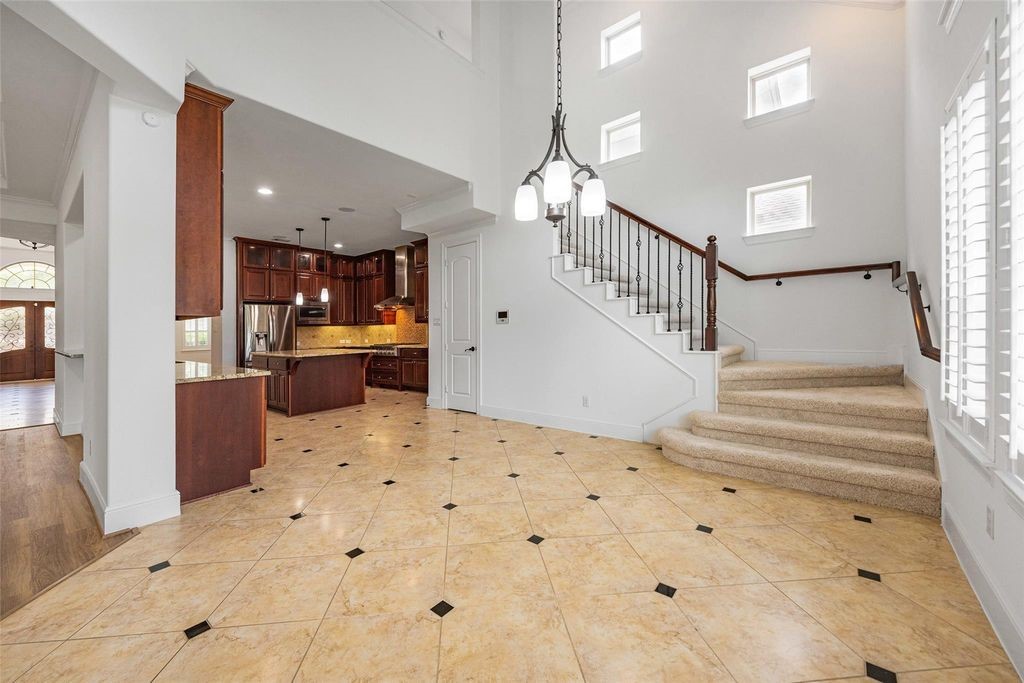 28419 Tanner Crossing Lane Property Photo 14