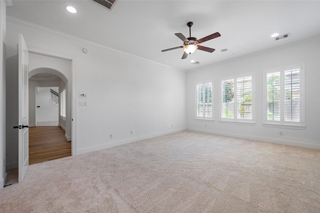 28419 Tanner Crossing Lane Property Photo 15