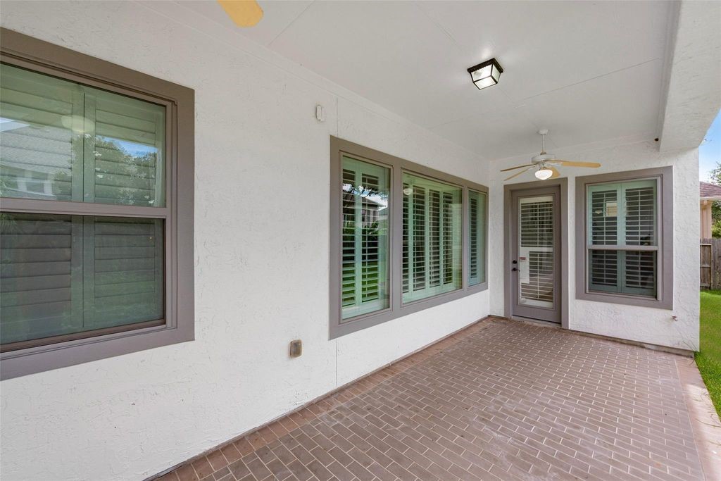 28419 Tanner Crossing Lane Property Photo 23