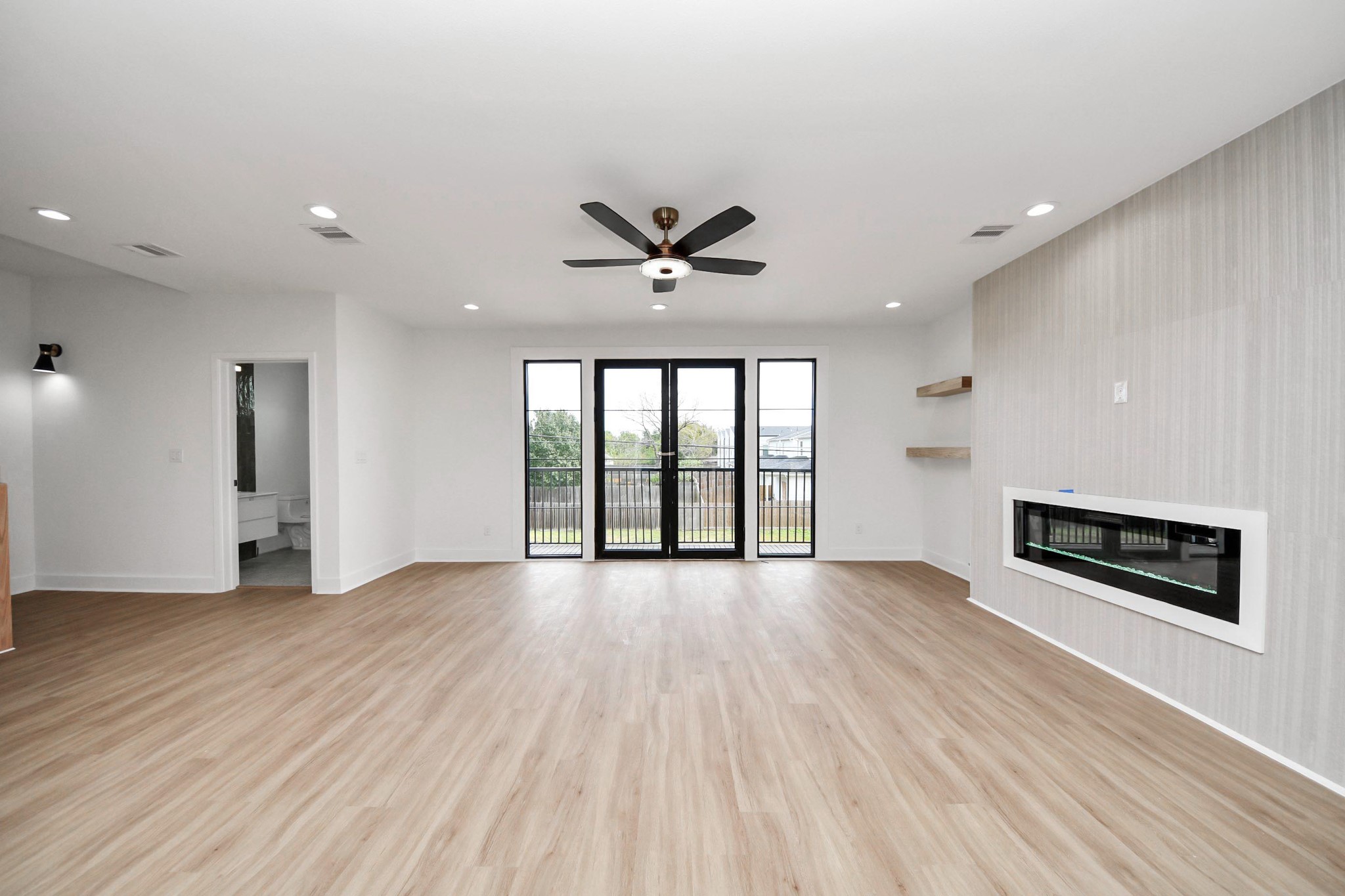 9022 Ferdinand Street Property Photo 11
