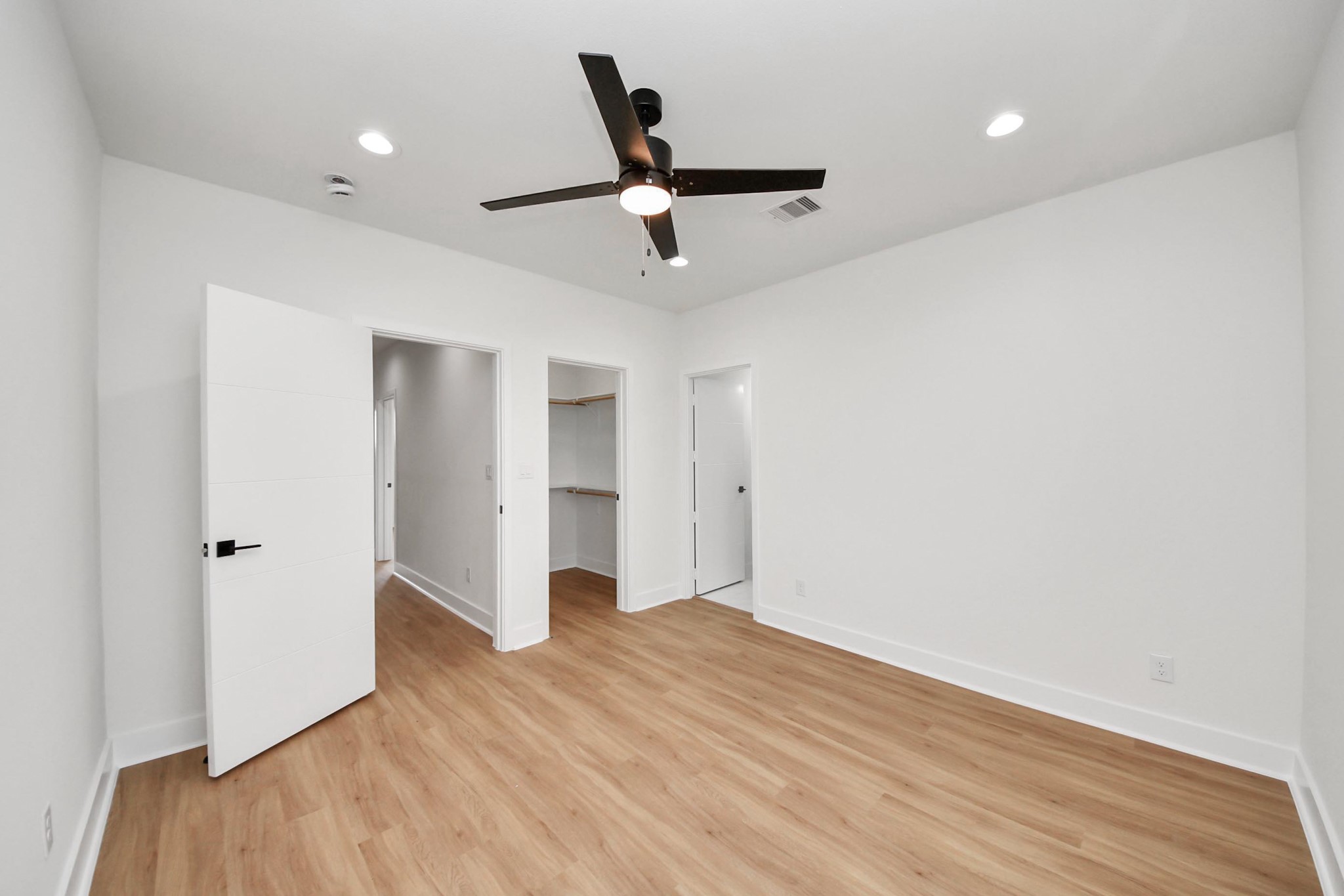 9022 Ferdinand Street Property Photo 23