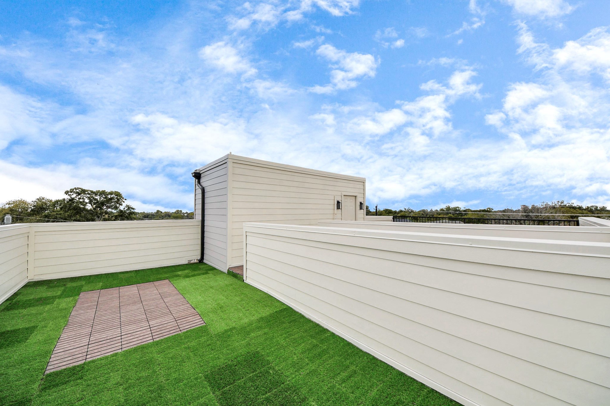 9022 Ferdinand Street Property Photo 25