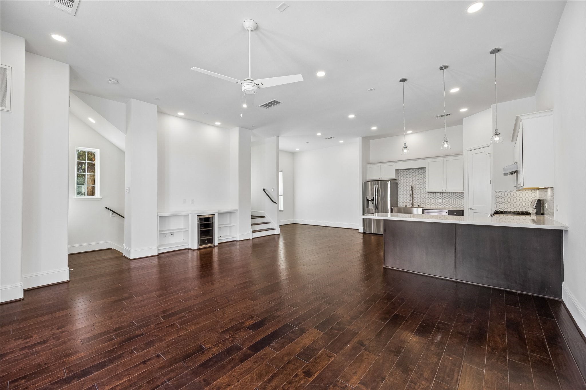 104 W Drew Street Property Photo 10