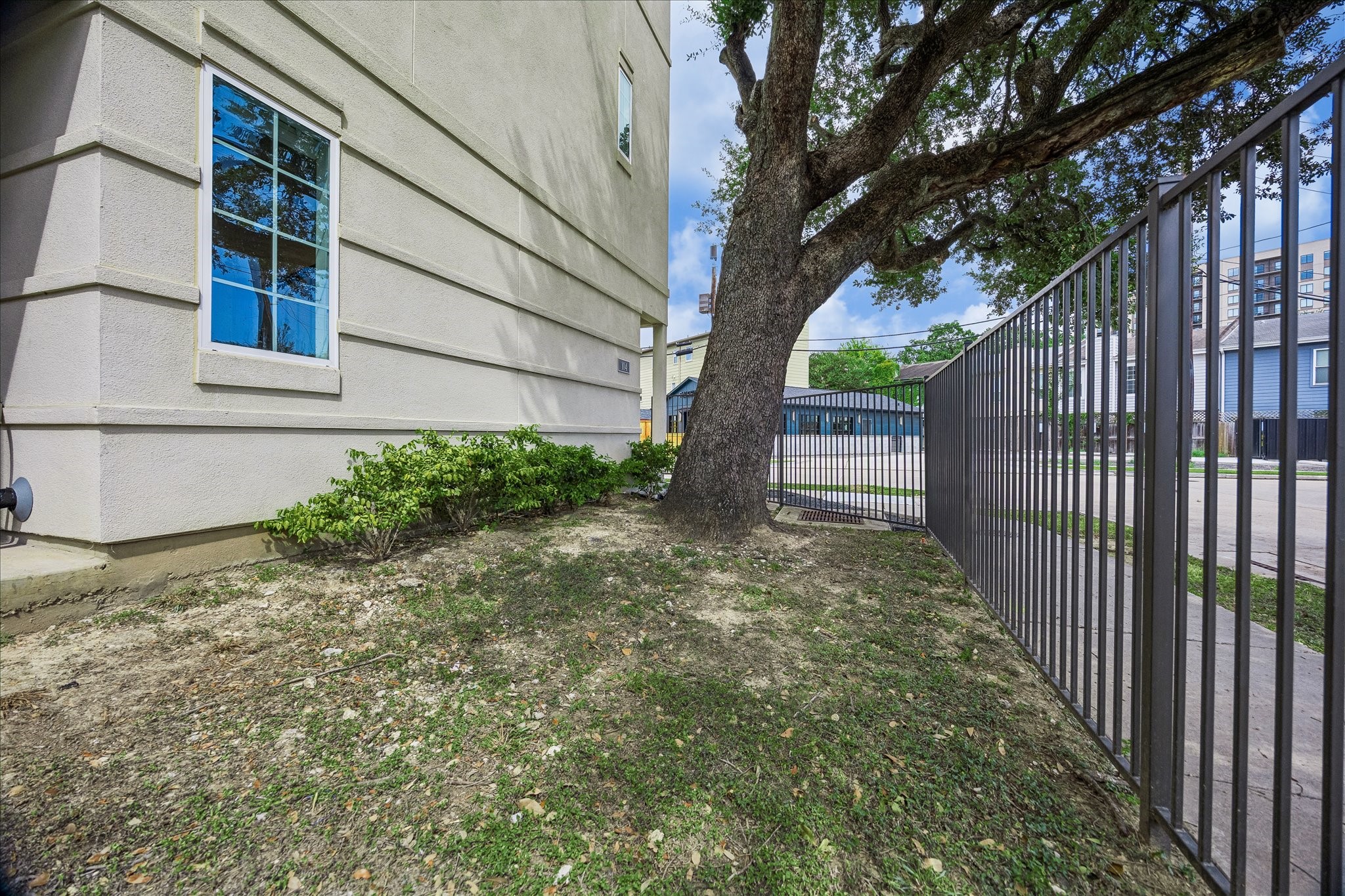 104 W Drew Street Property Photo 28