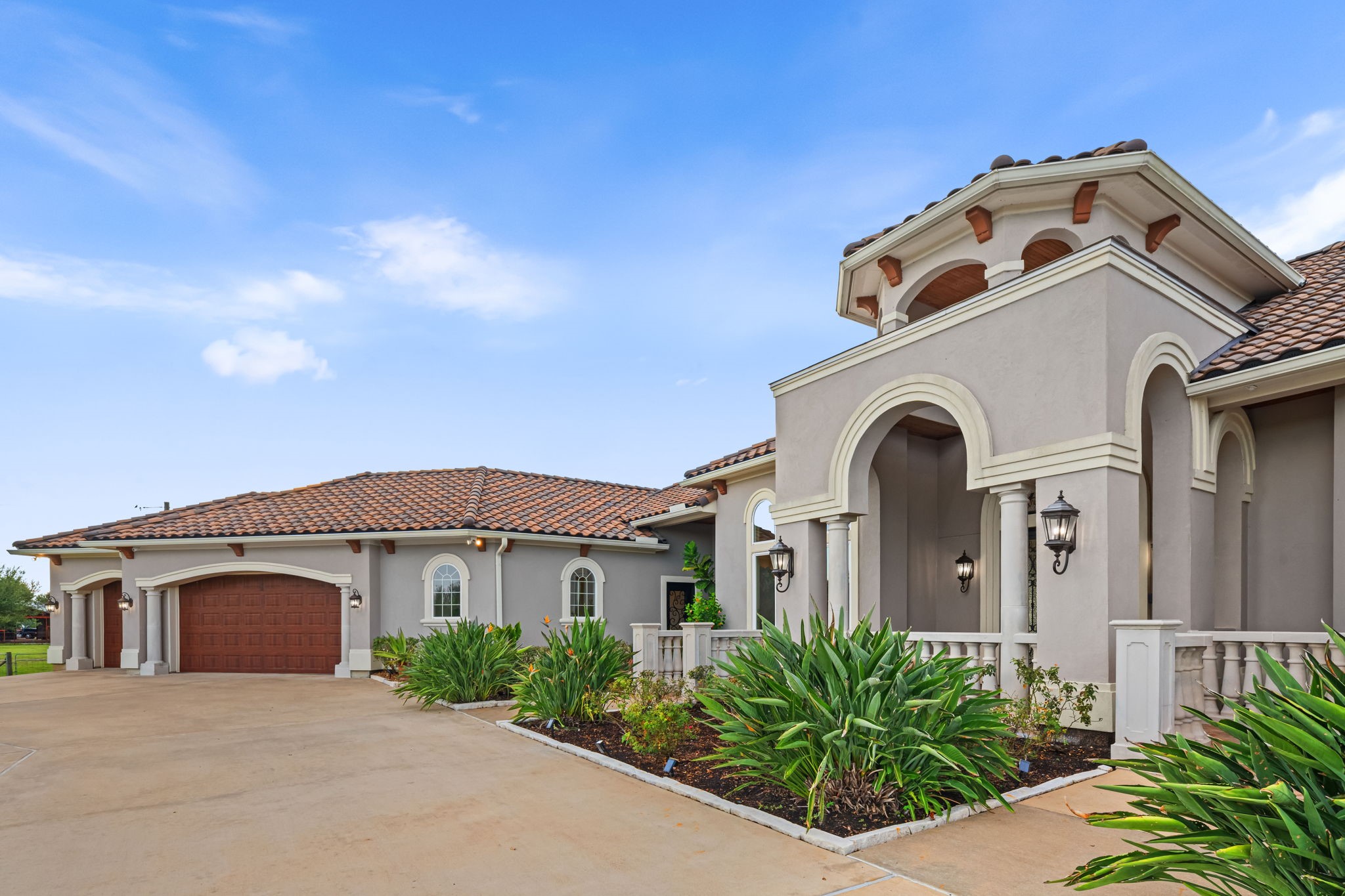 8145 Fm-1462 Property Photo 3