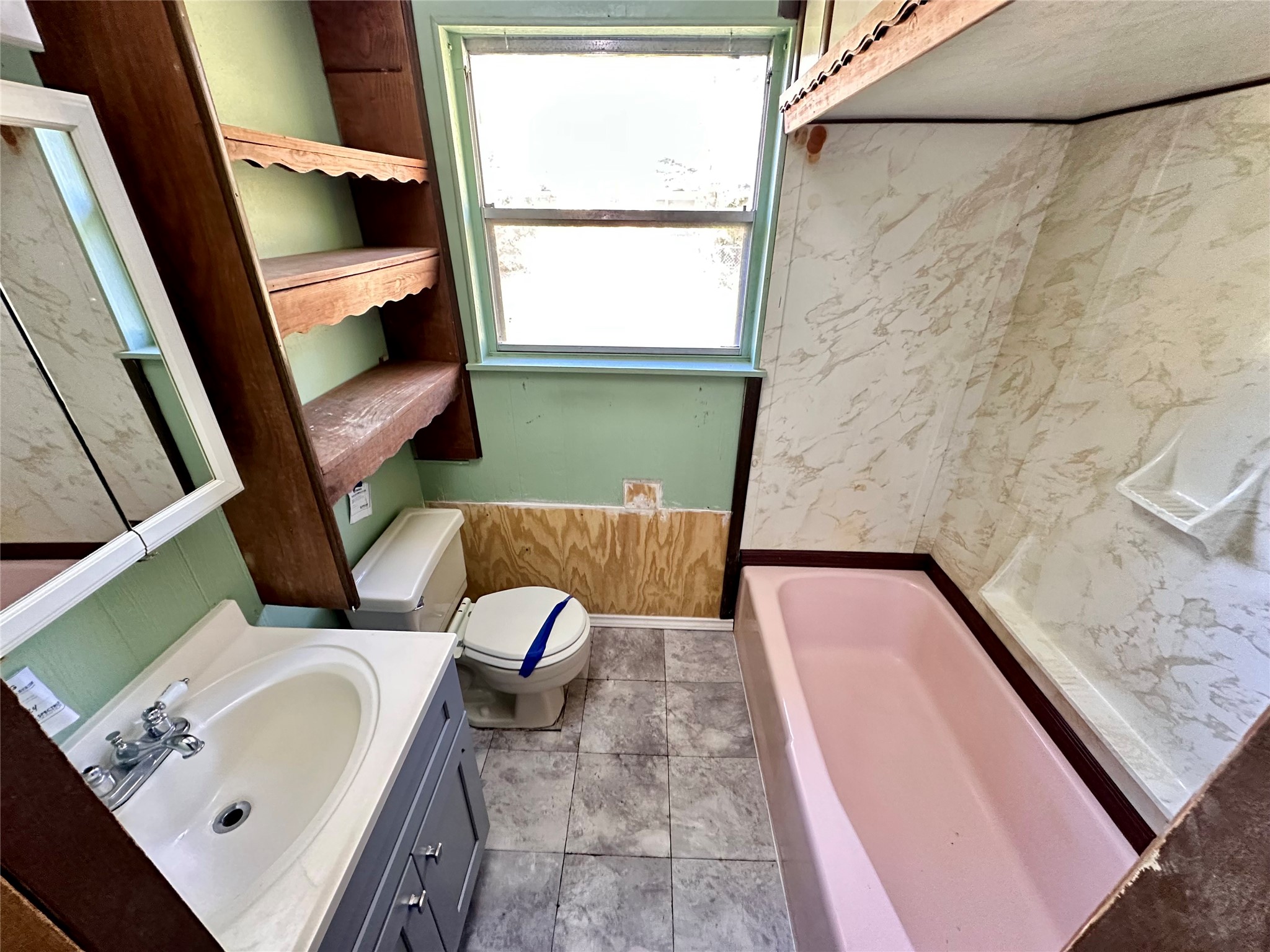 300 Holly Drive Property Photo 20