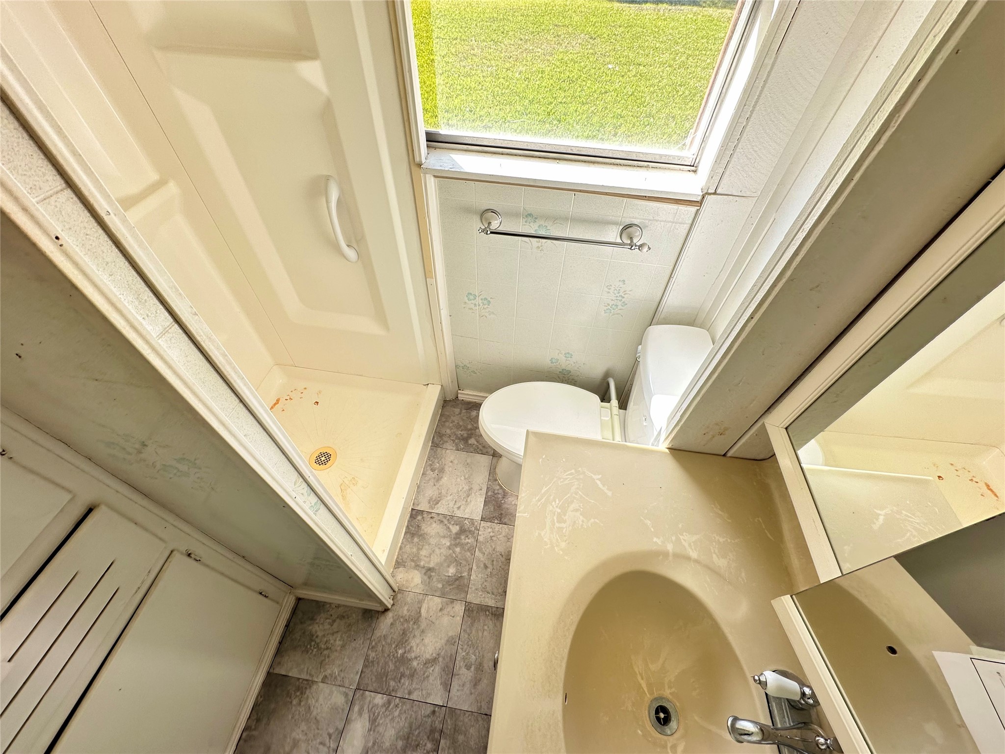 300 Holly Drive Property Photo 24