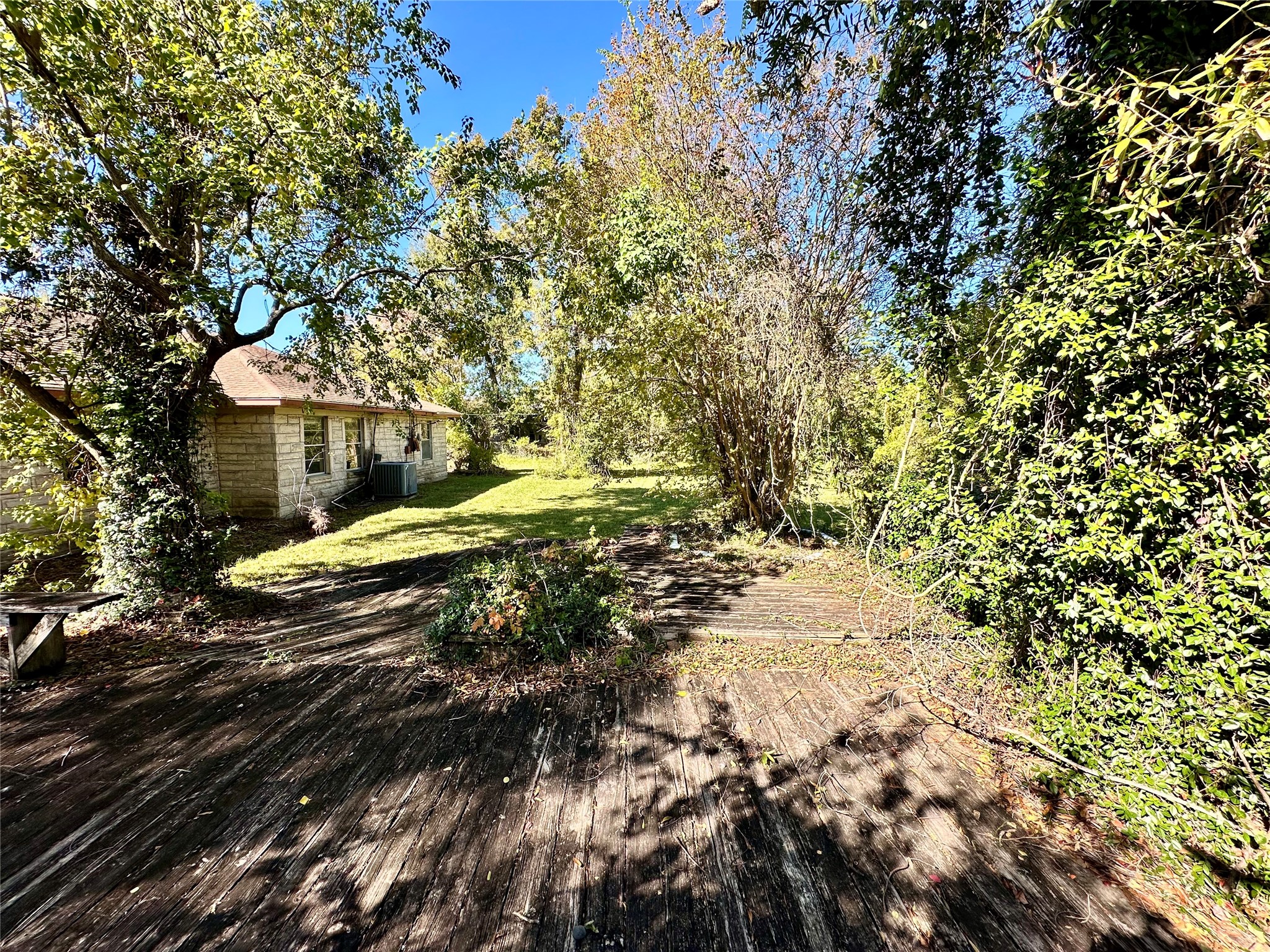 300 Holly Drive Property Photo 28