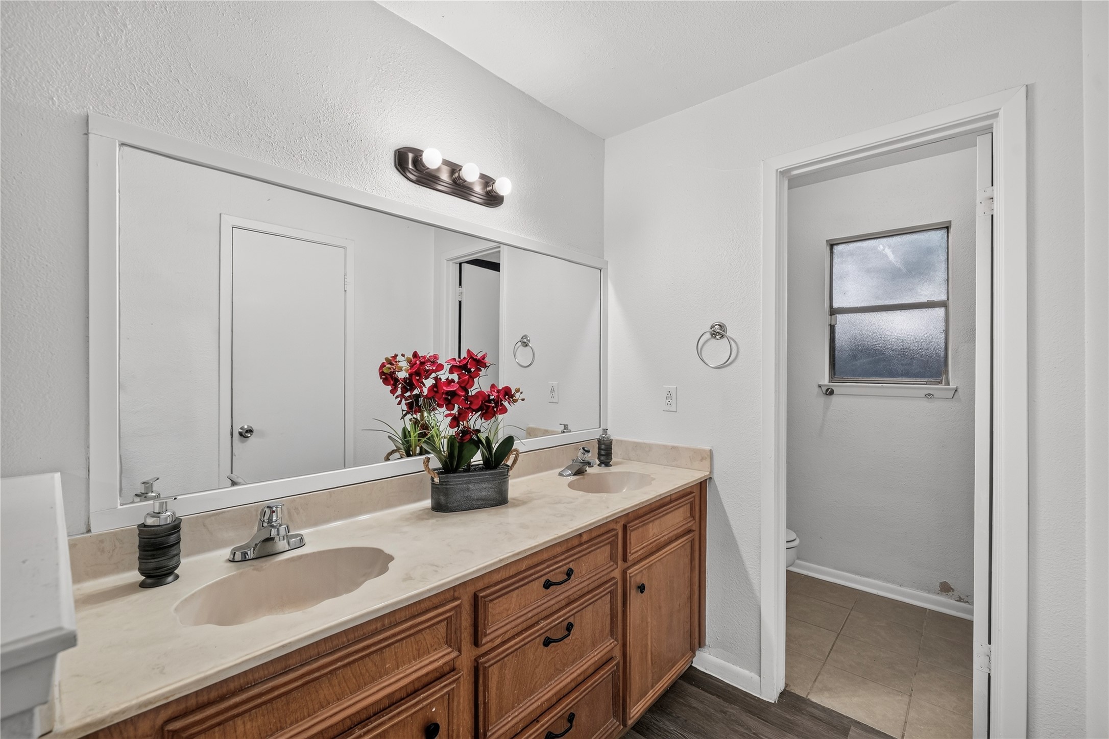 18706 Clover Glen Lane Property Photo 9