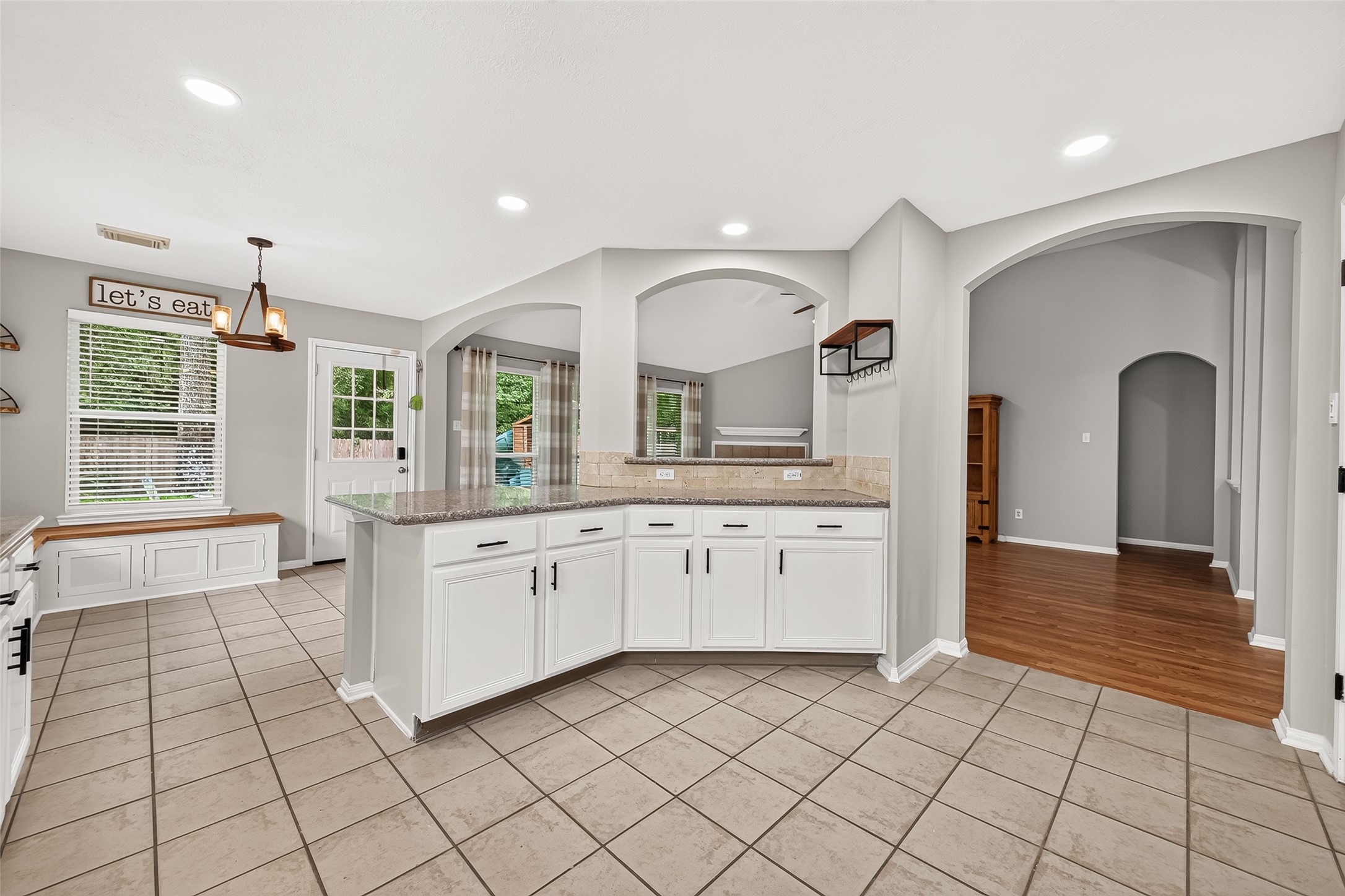 1810 Ashton Village Drive Property Photo 12