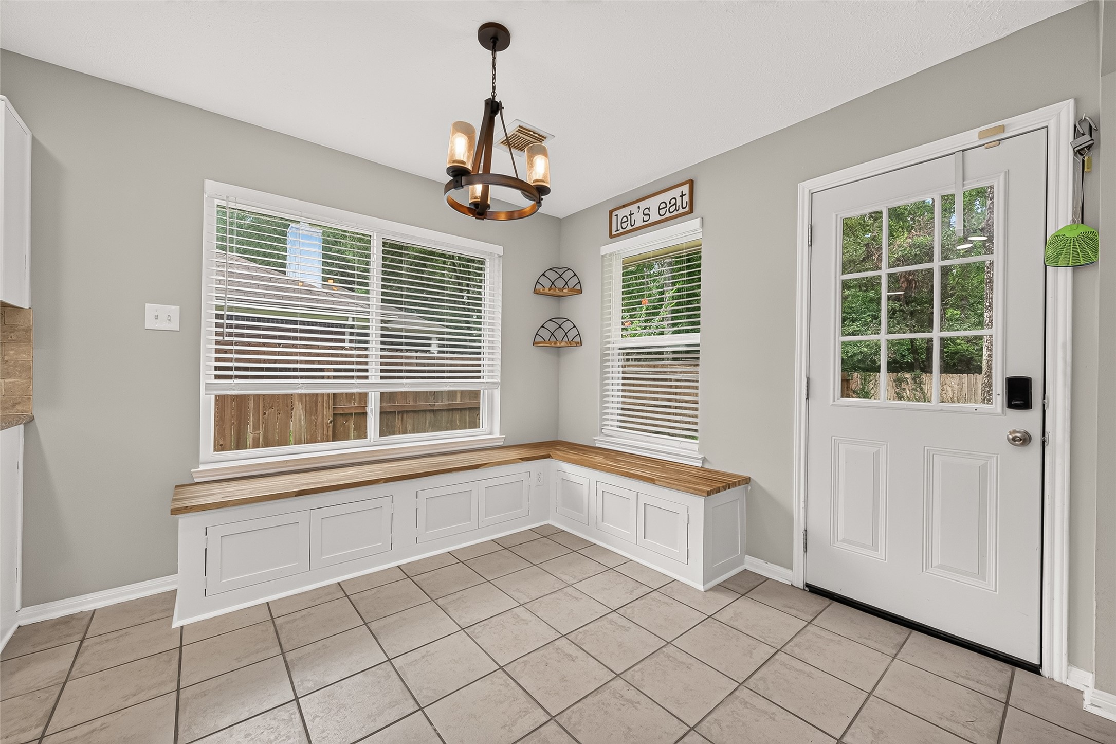 1810 Ashton Village Drive Property Photo 13