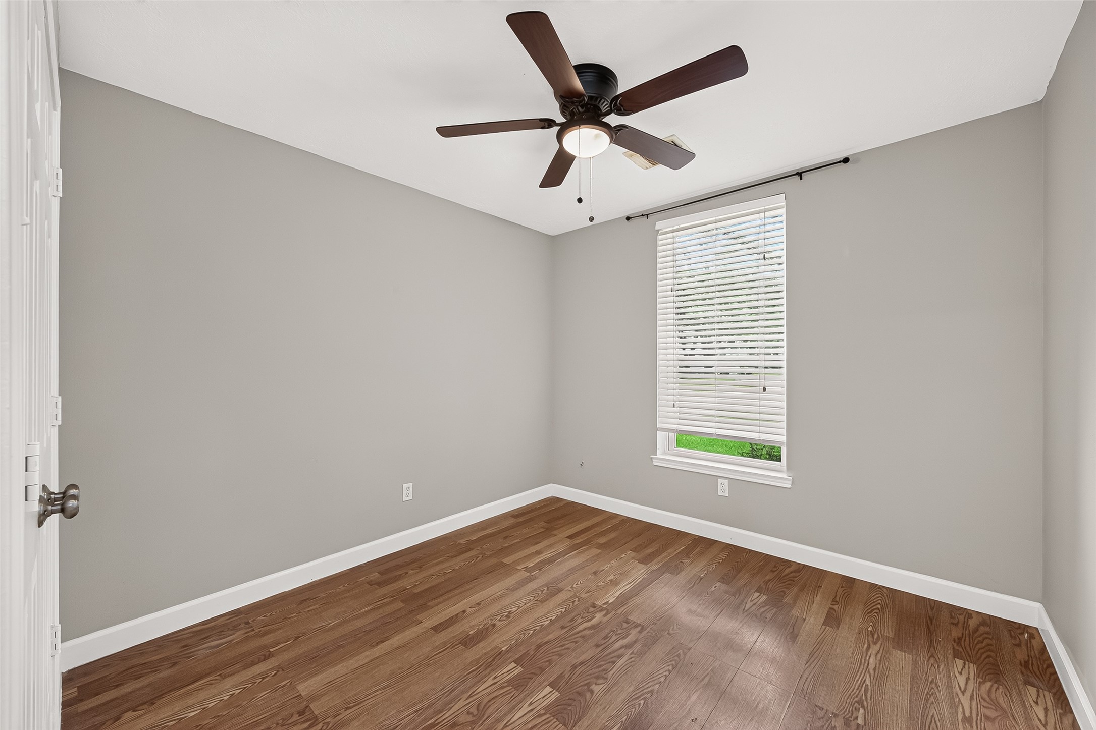 1810 Ashton Village Drive Property Photo 19