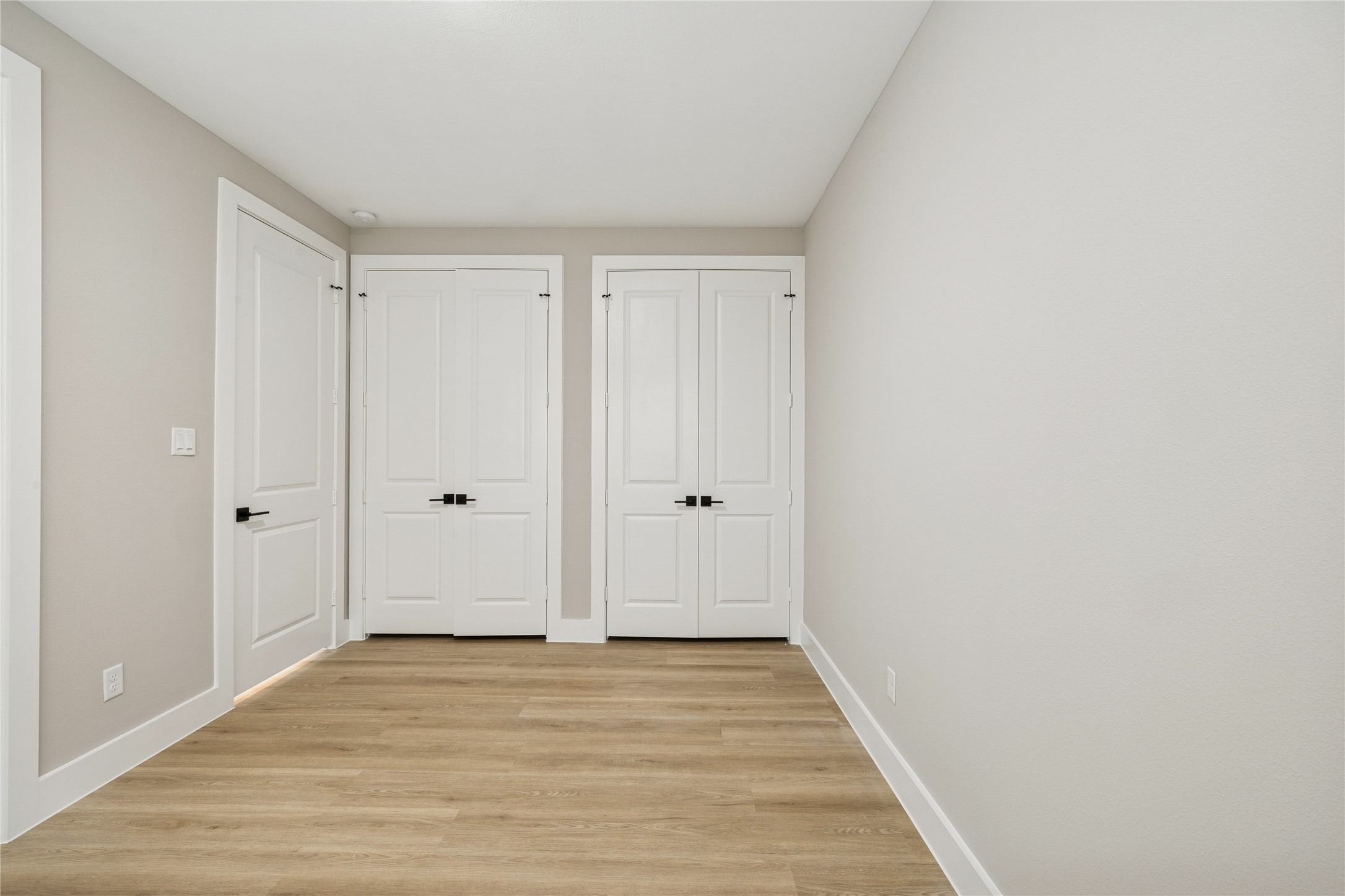 2602 Martinas Ct Property Photo 14