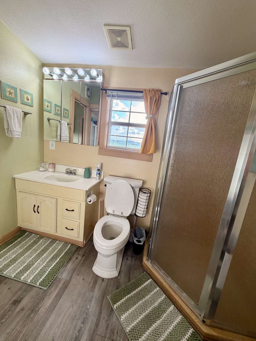 219 Flamingo Street Property Photo 16