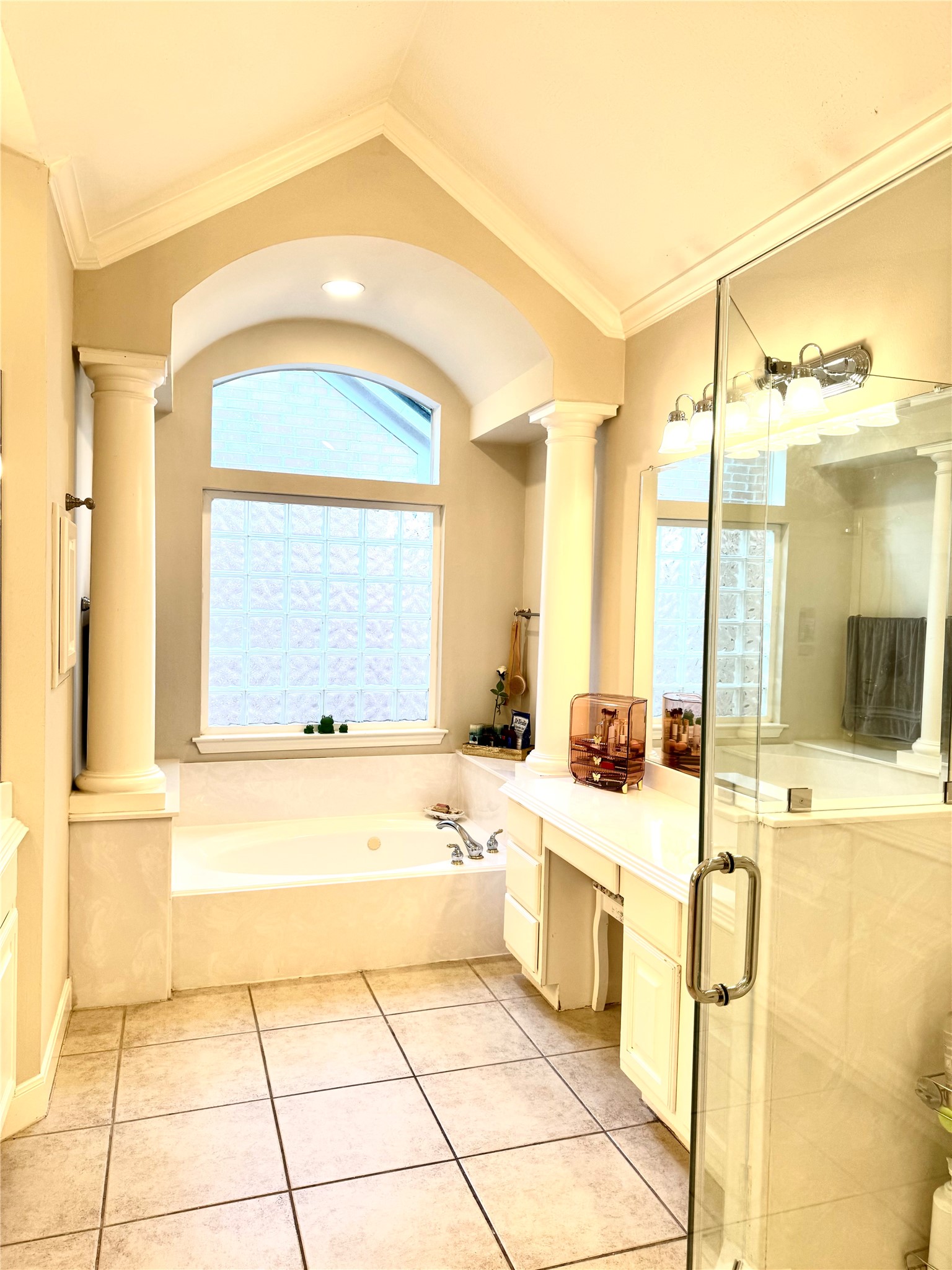 3 Rockledge Drive Property Photo 37