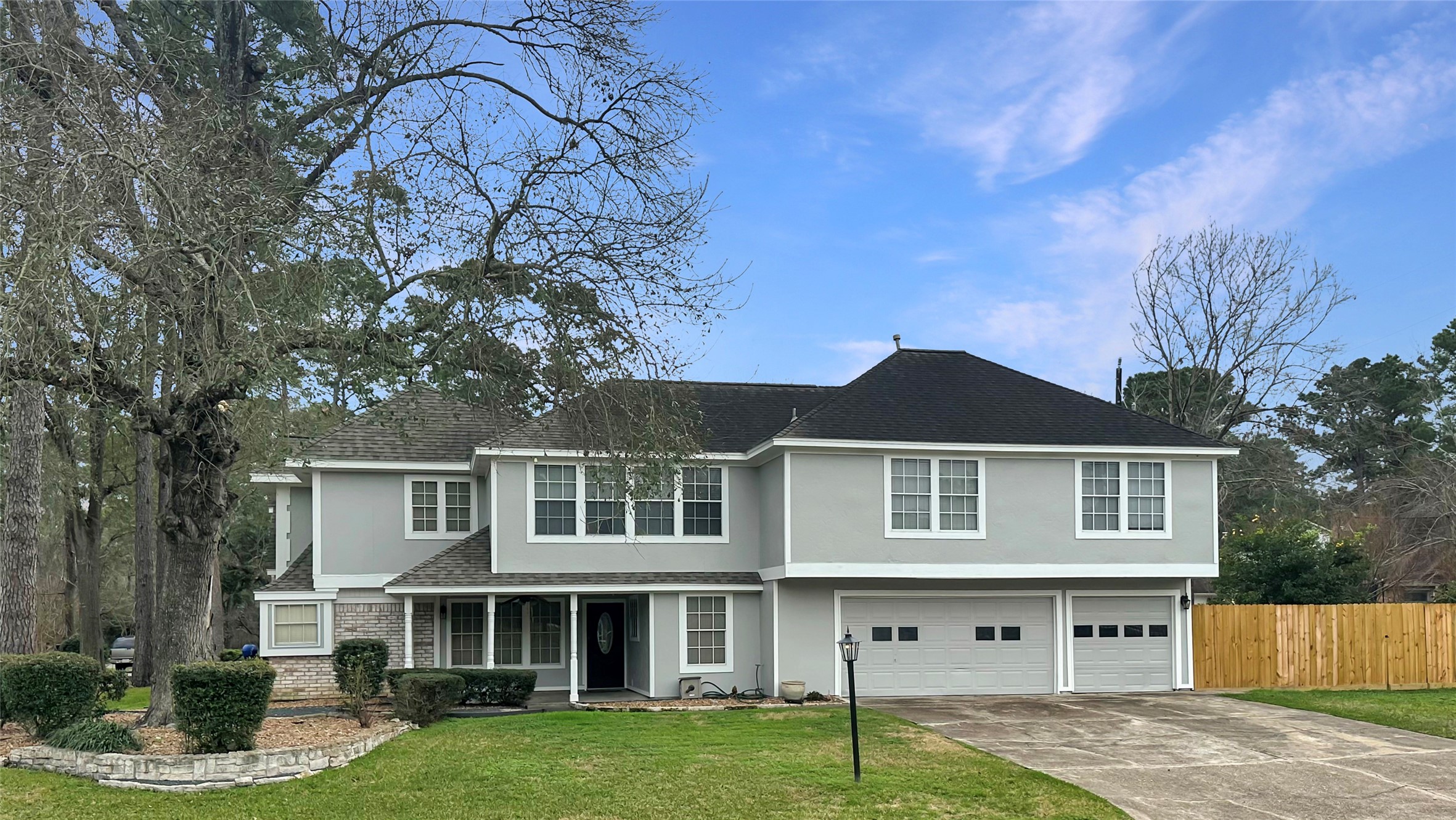 17439 Fairway Oaks Drive Property Photo 4