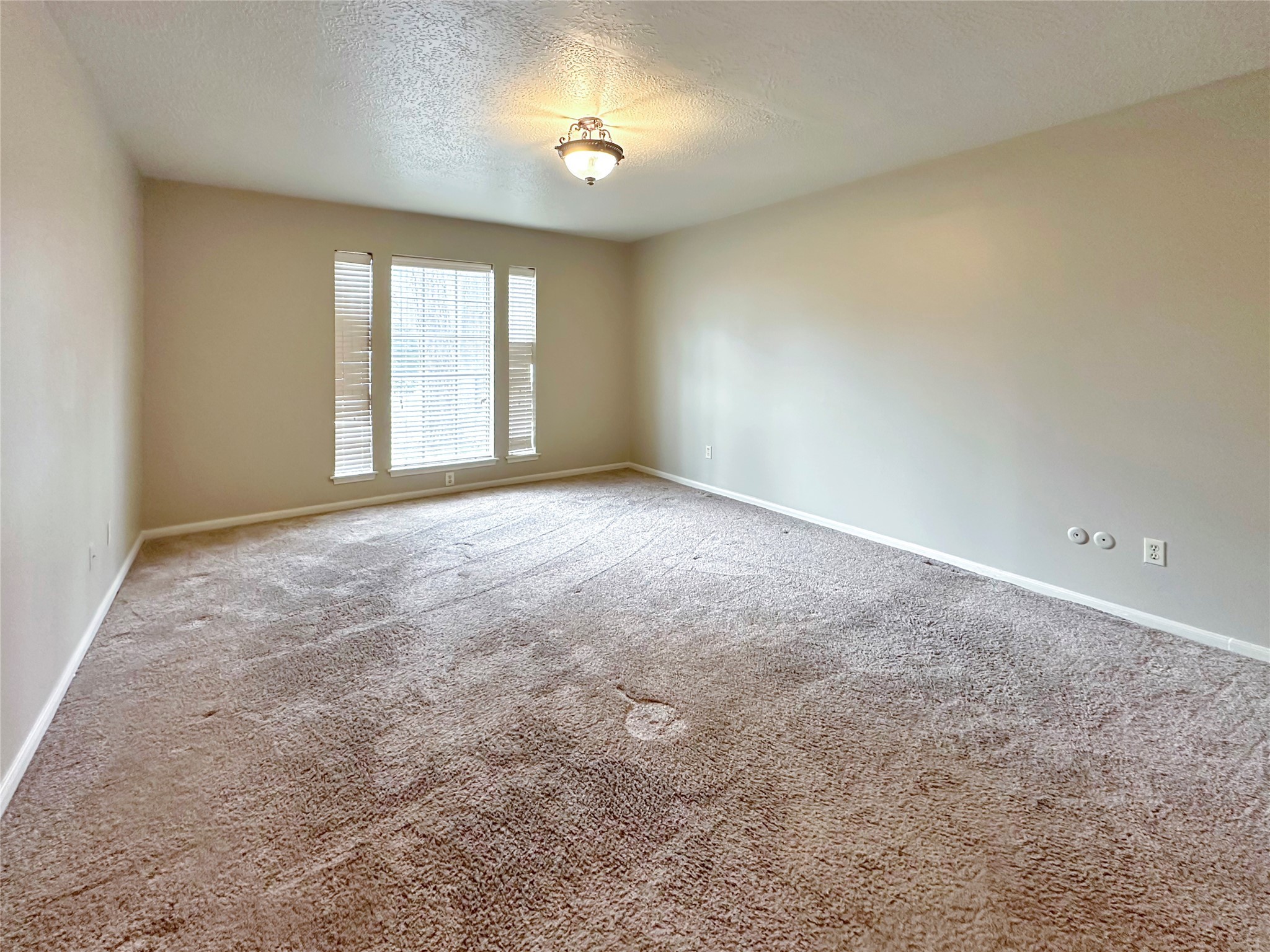 17439 Fairway Oaks Drive Property Photo 18