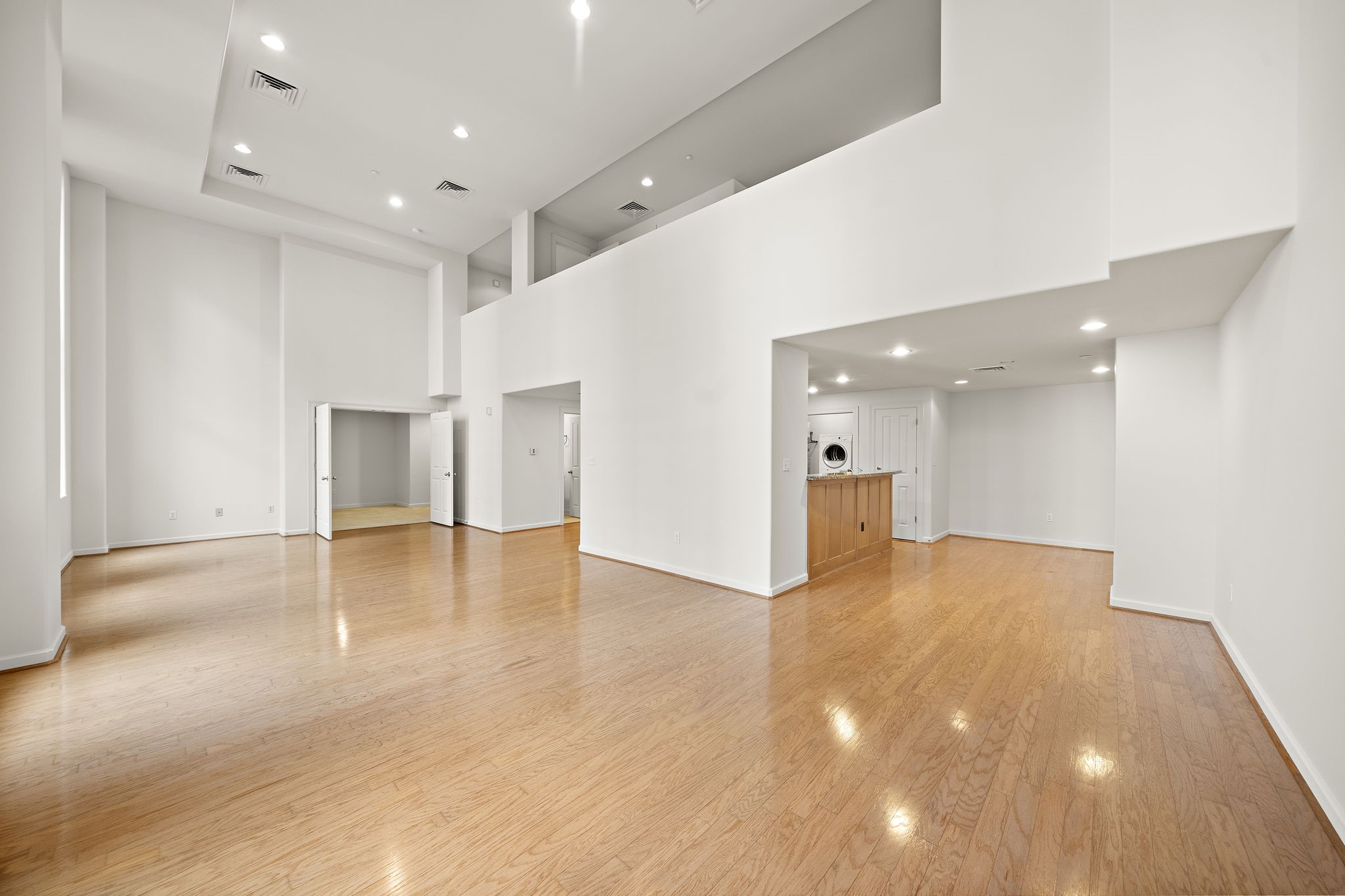 914 Main Street 1105 Property Photo 1