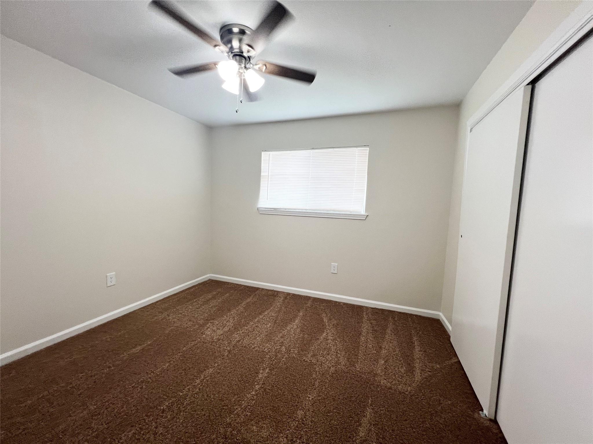130 Oyster Creek Drive 21 Property Photo 8