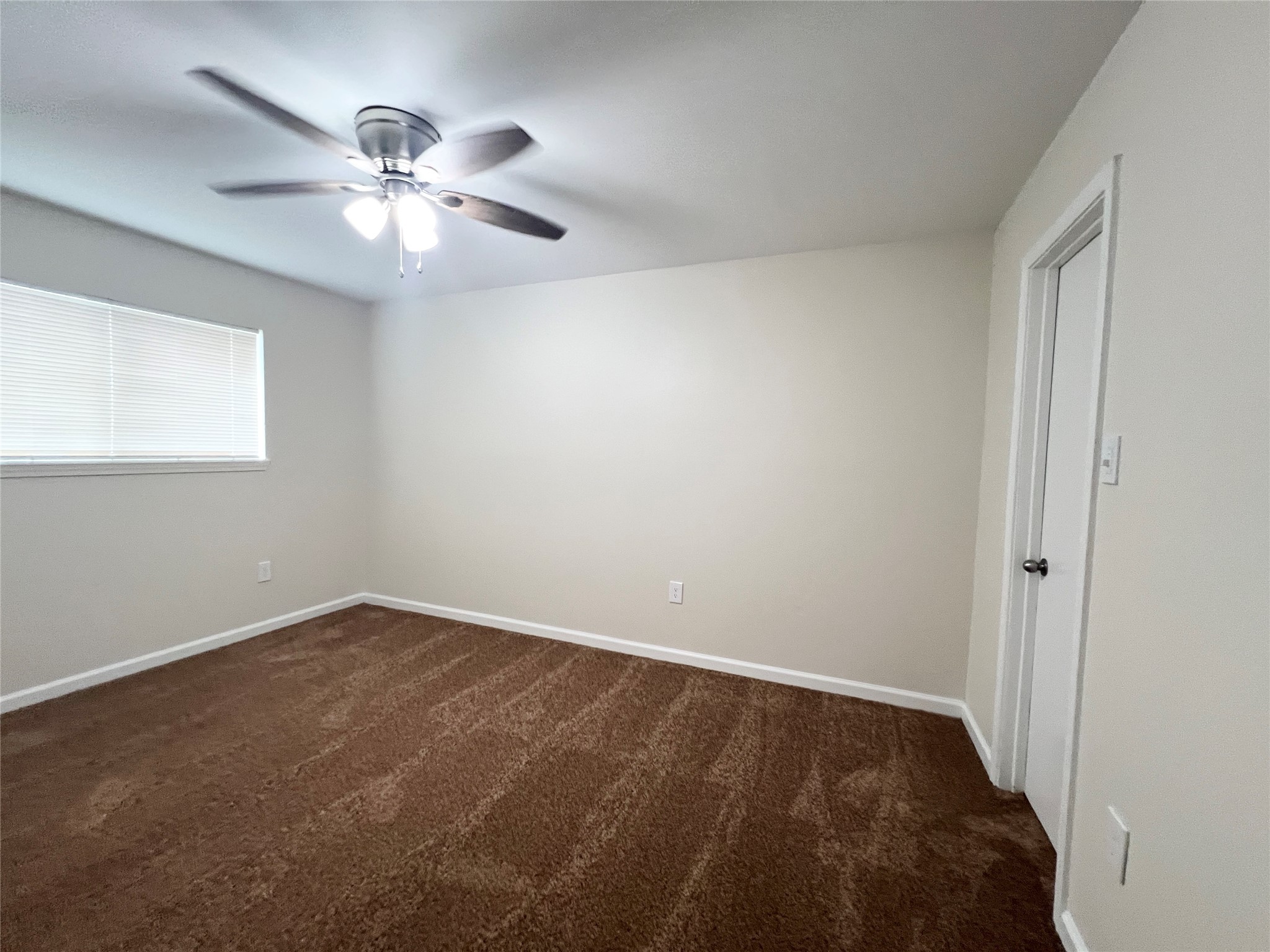 130 Oyster Creek Drive 21 Property Photo 14