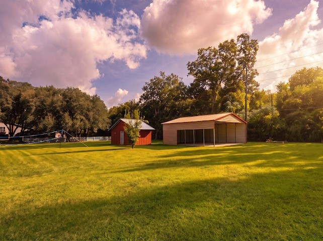 1114 Wagon Road Property Photo 8