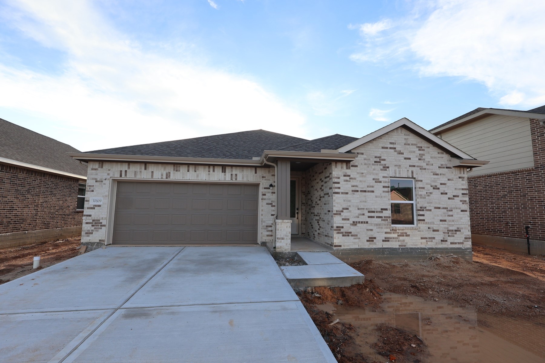 30609 Johnson Alley Property Photo 2