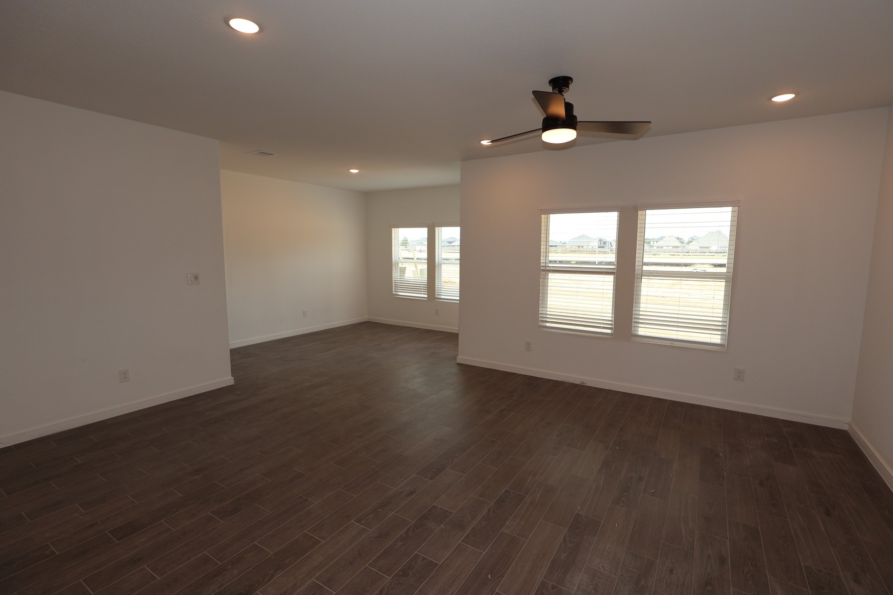 30609 Johnson Alley Property Photo 4
