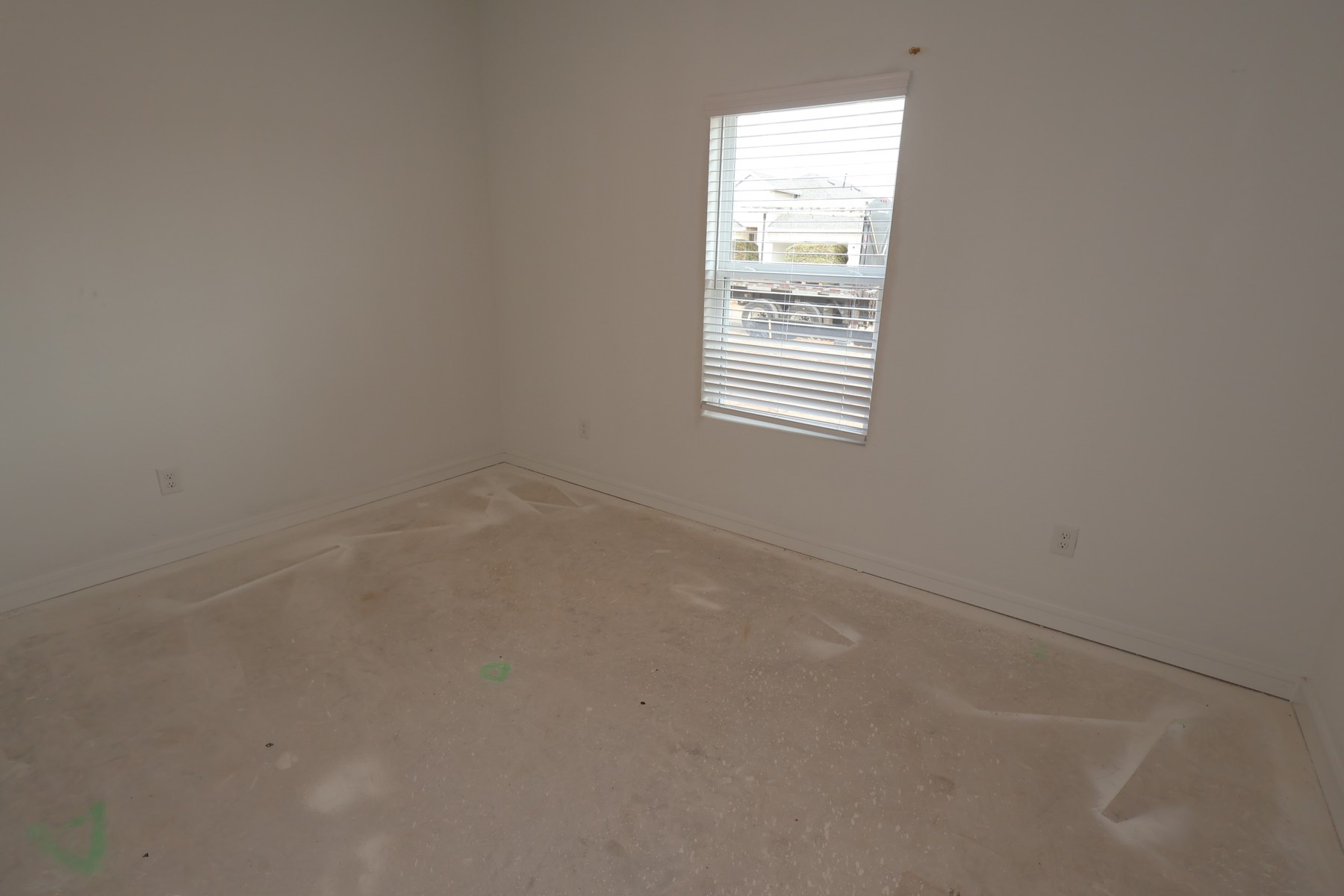 30609 Johnson Alley Property Photo 8