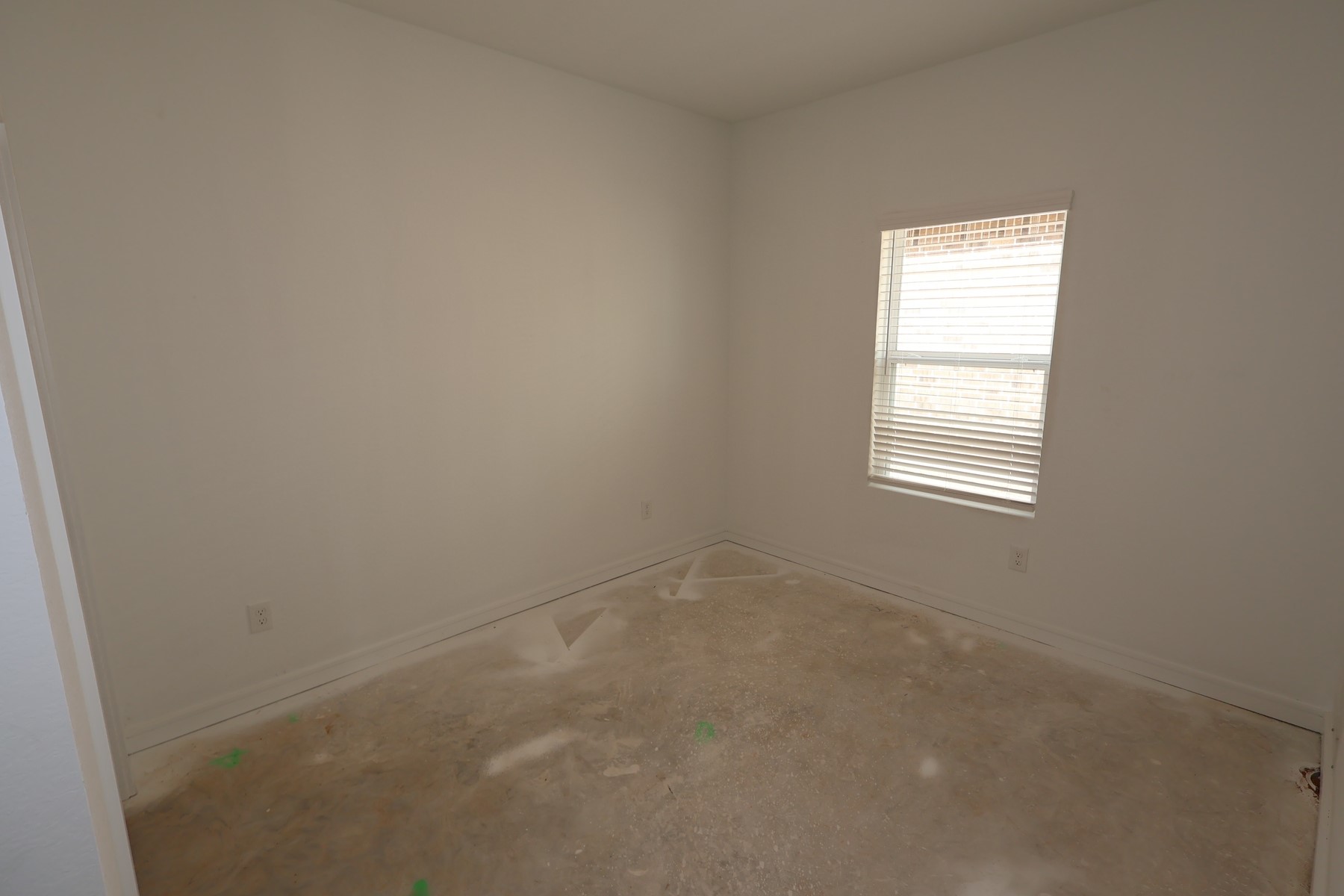 30609 Johnson Alley Property Photo 9
