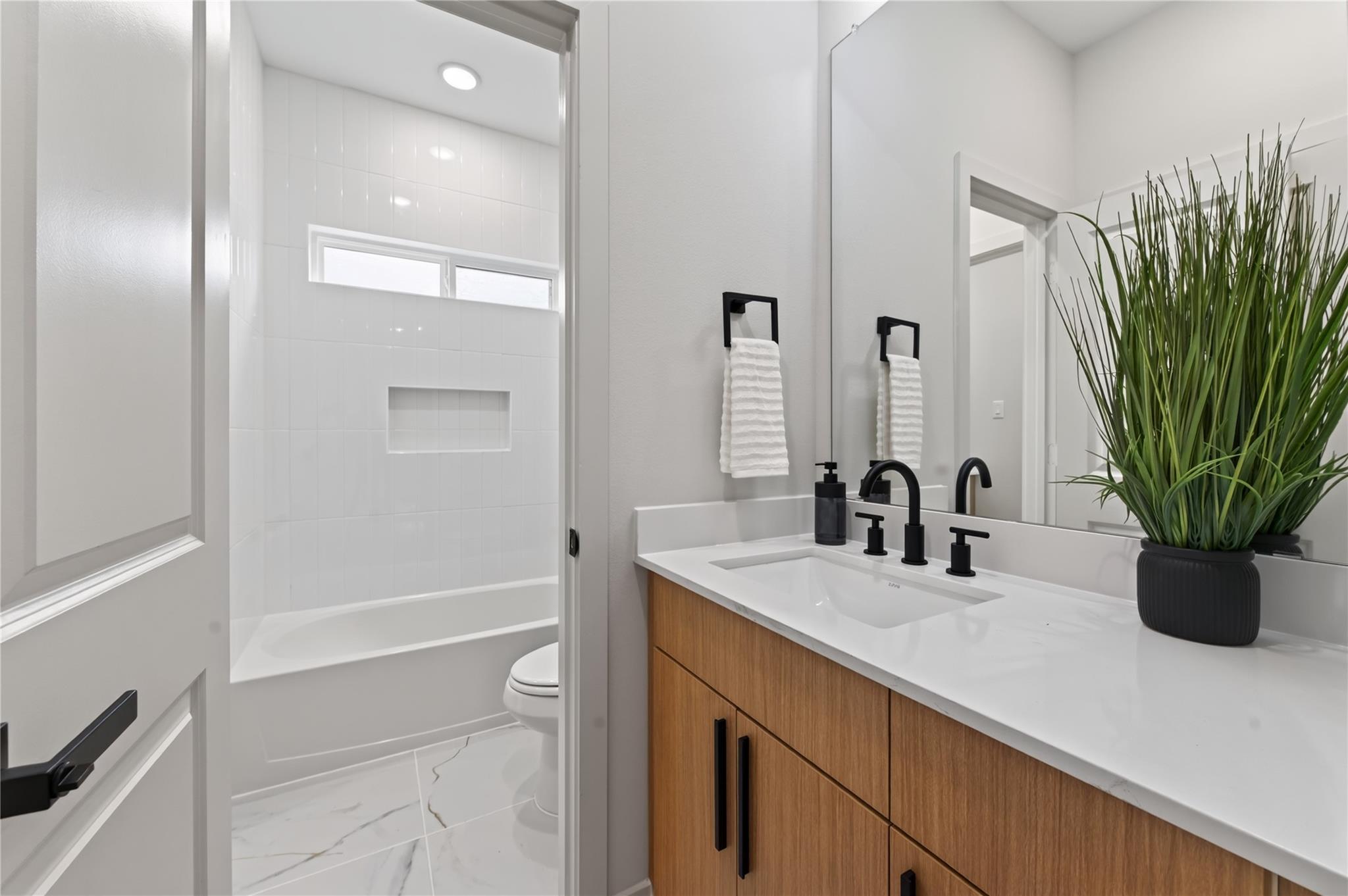 14107 Bridgeport Property Photo 32