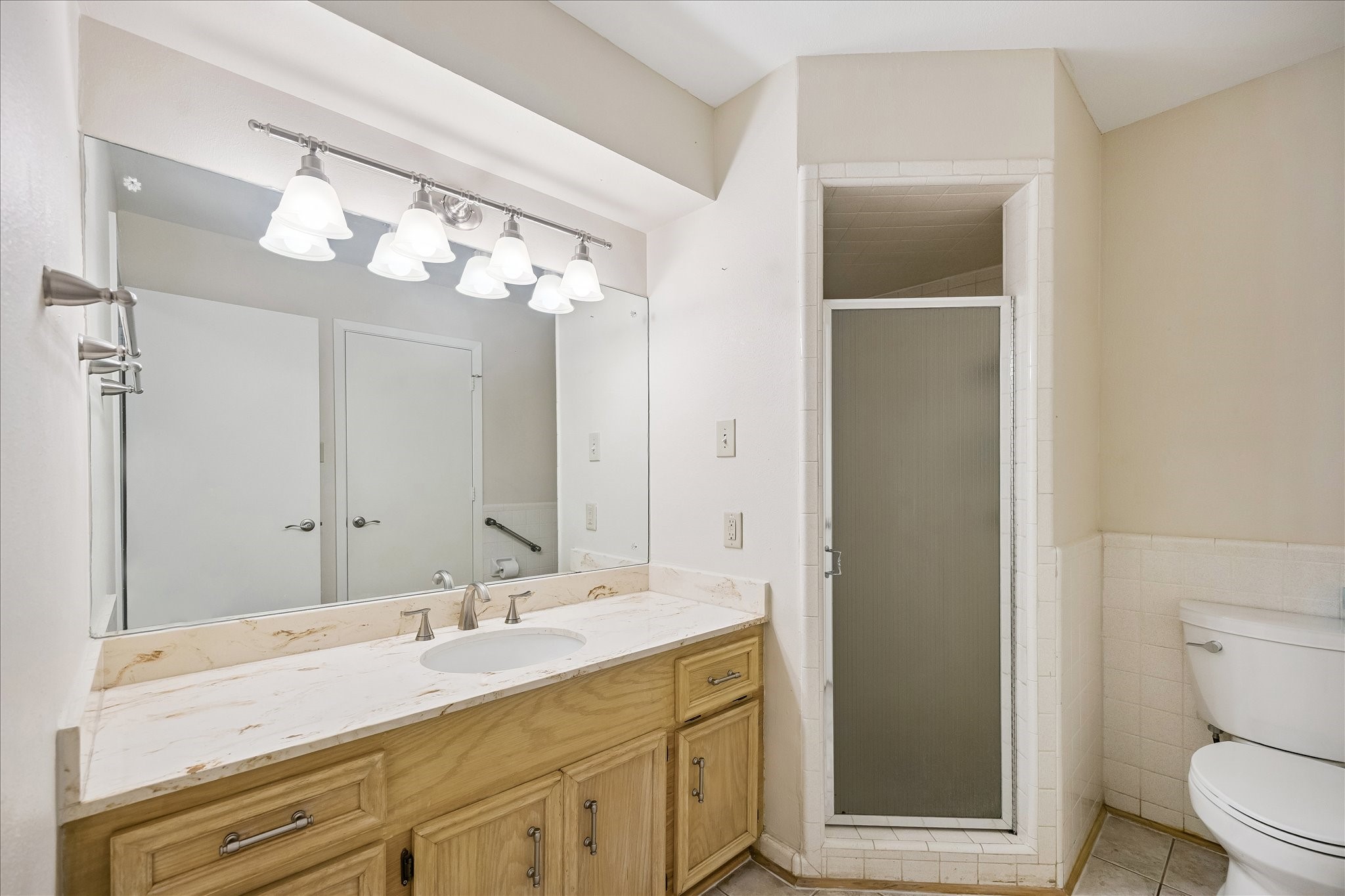 9110 Cliffwood Drive Property Photo 15