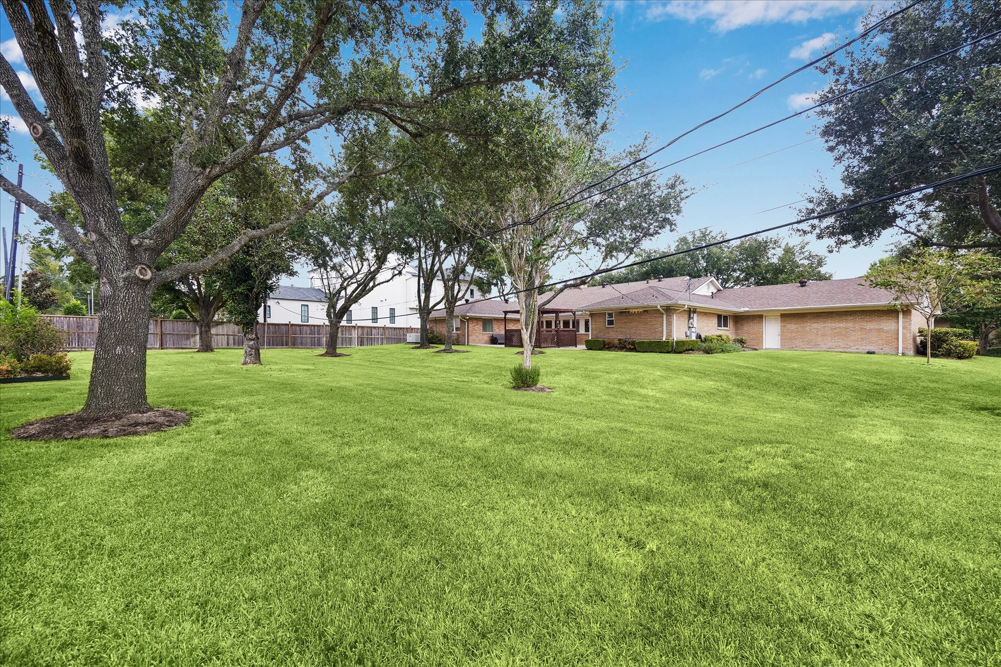 9110 Cliffwood Drive Property Photo 30