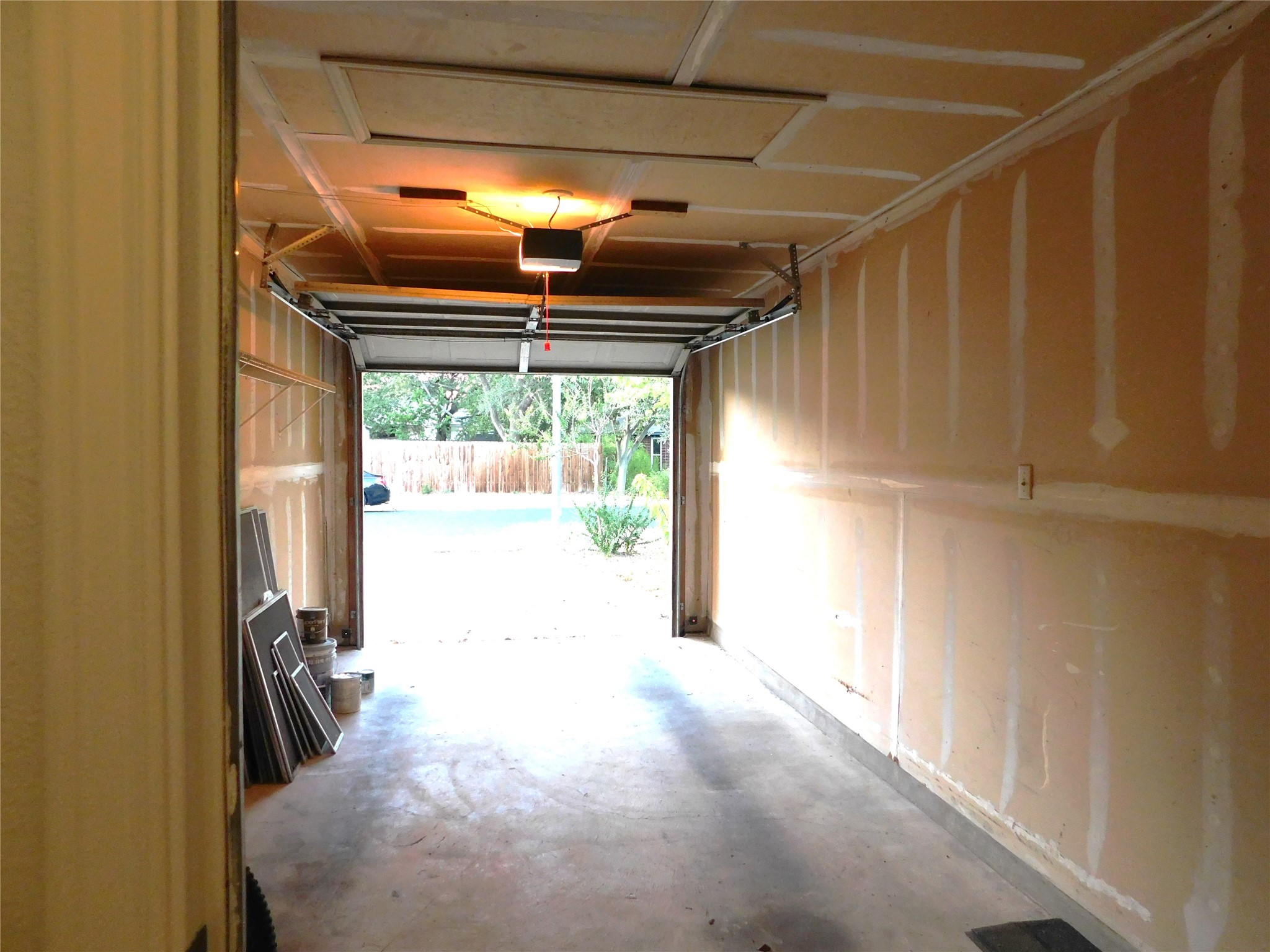 781 Latteridge Drive Property Photo 8