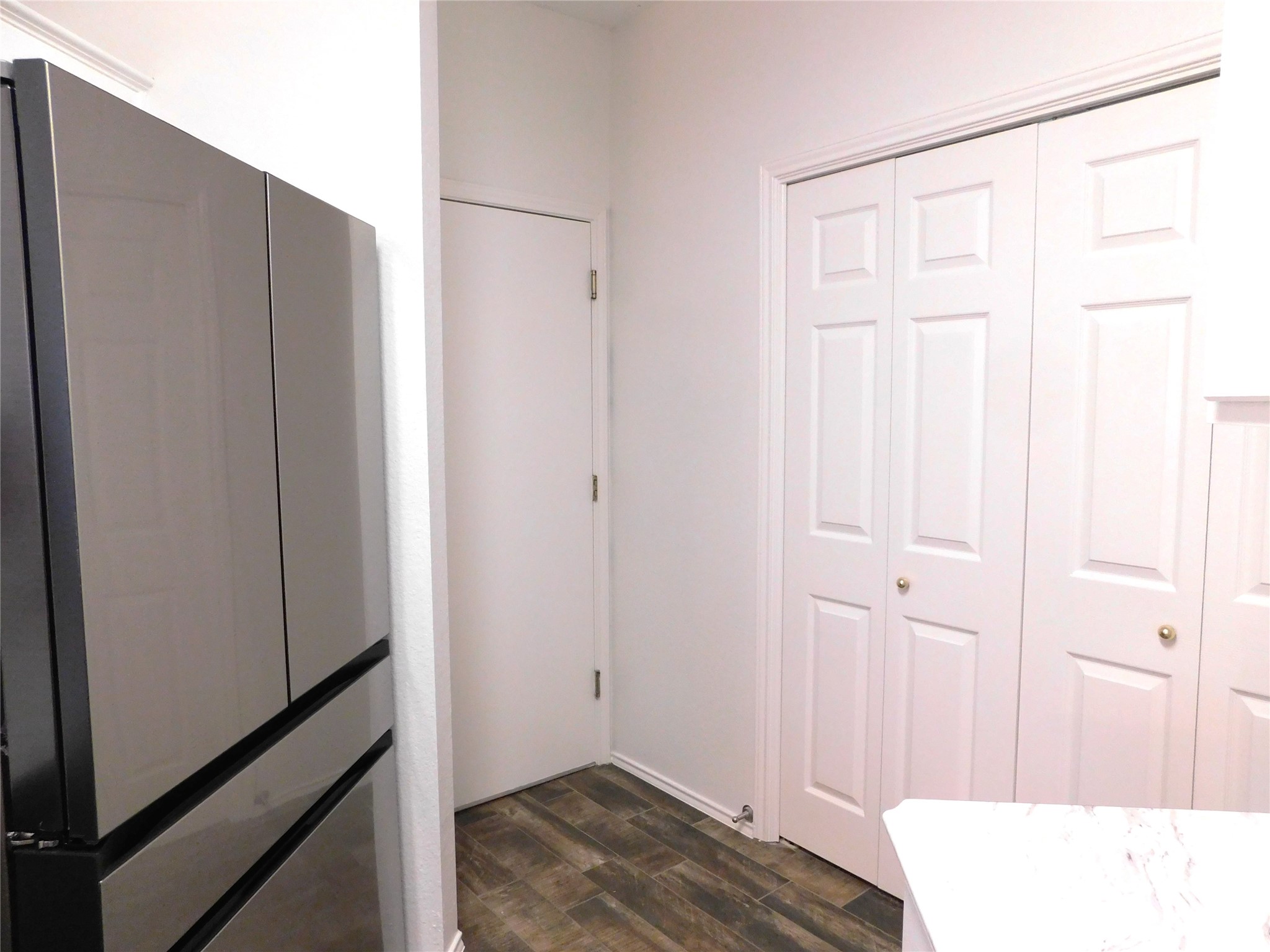 781 Latteridge Drive Property Photo 15