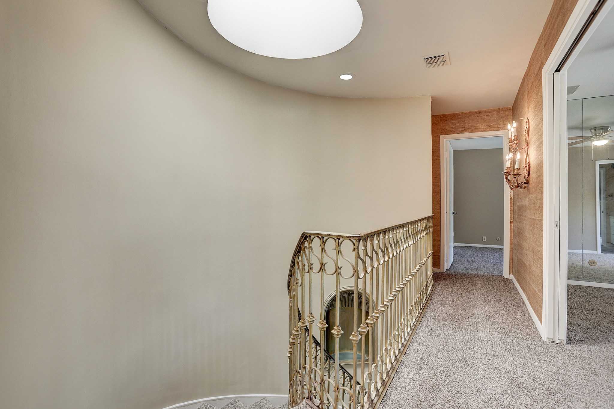 5203 Braesvalley Drive Property Photo 15