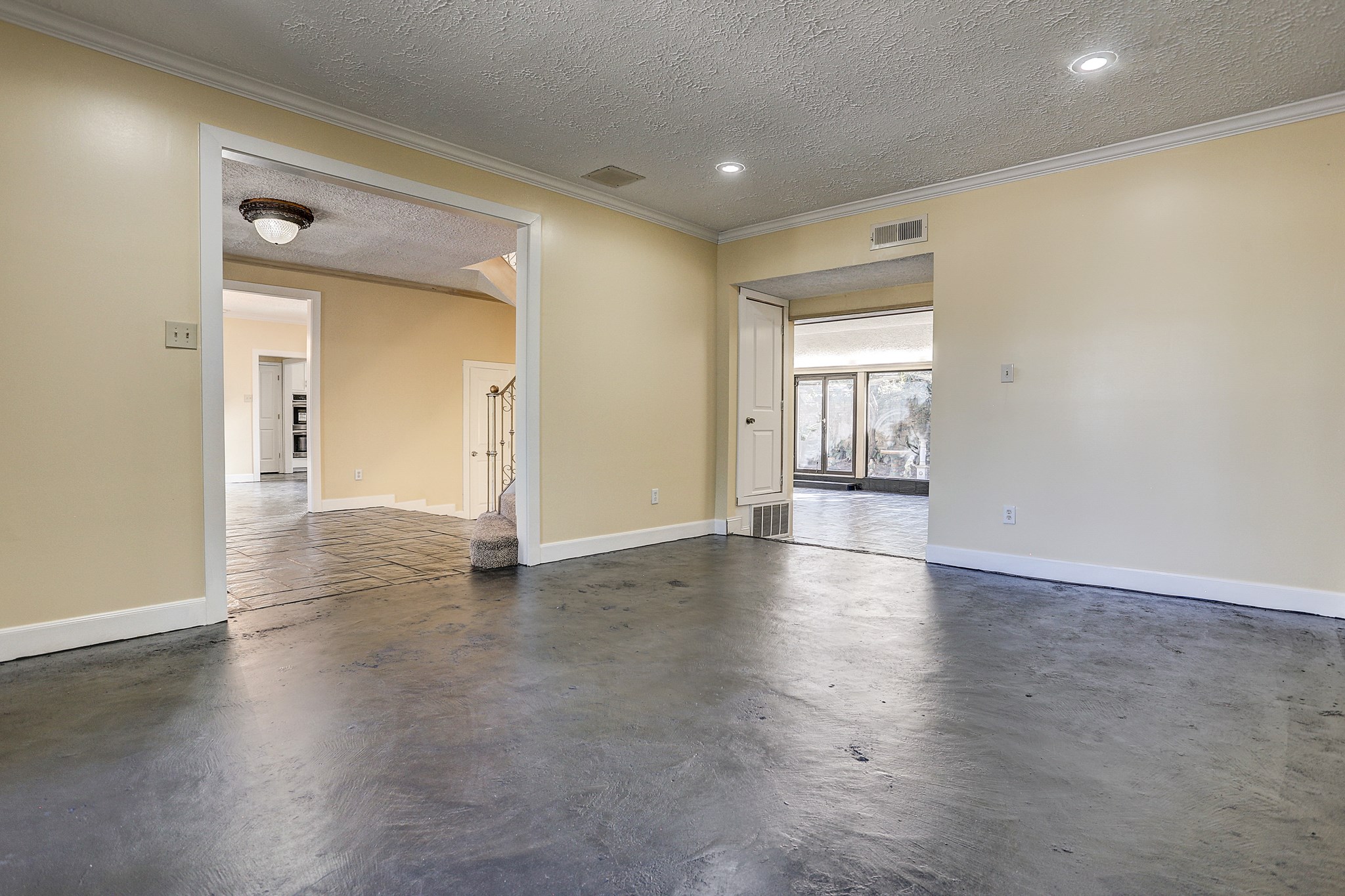 5203 Braesvalley Drive Property Photo 19